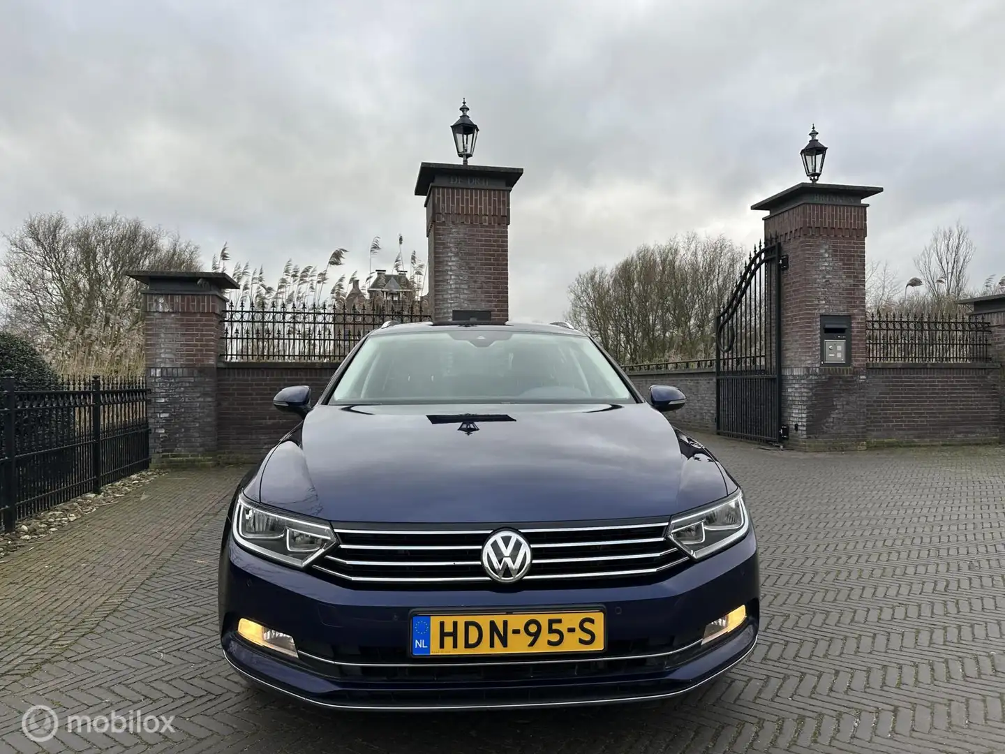 Volkswagen Passat Variant 1.5 TSI Highline Virtual GARANTIE Blauw - 2