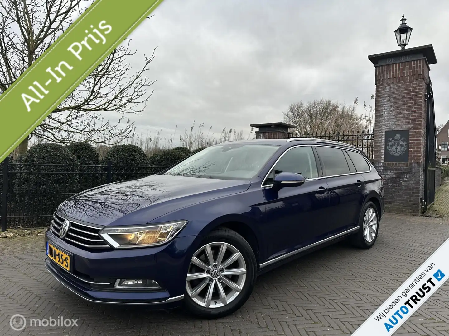 Volkswagen Passat Variant 1.5 TSI Highline Virtual GARANTIE Bleu - 1