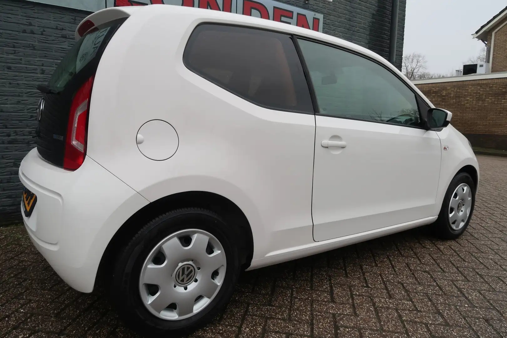 Volkswagen up! 1.0 move up! BlueMotion Tweede eigenaar Weiß - 2