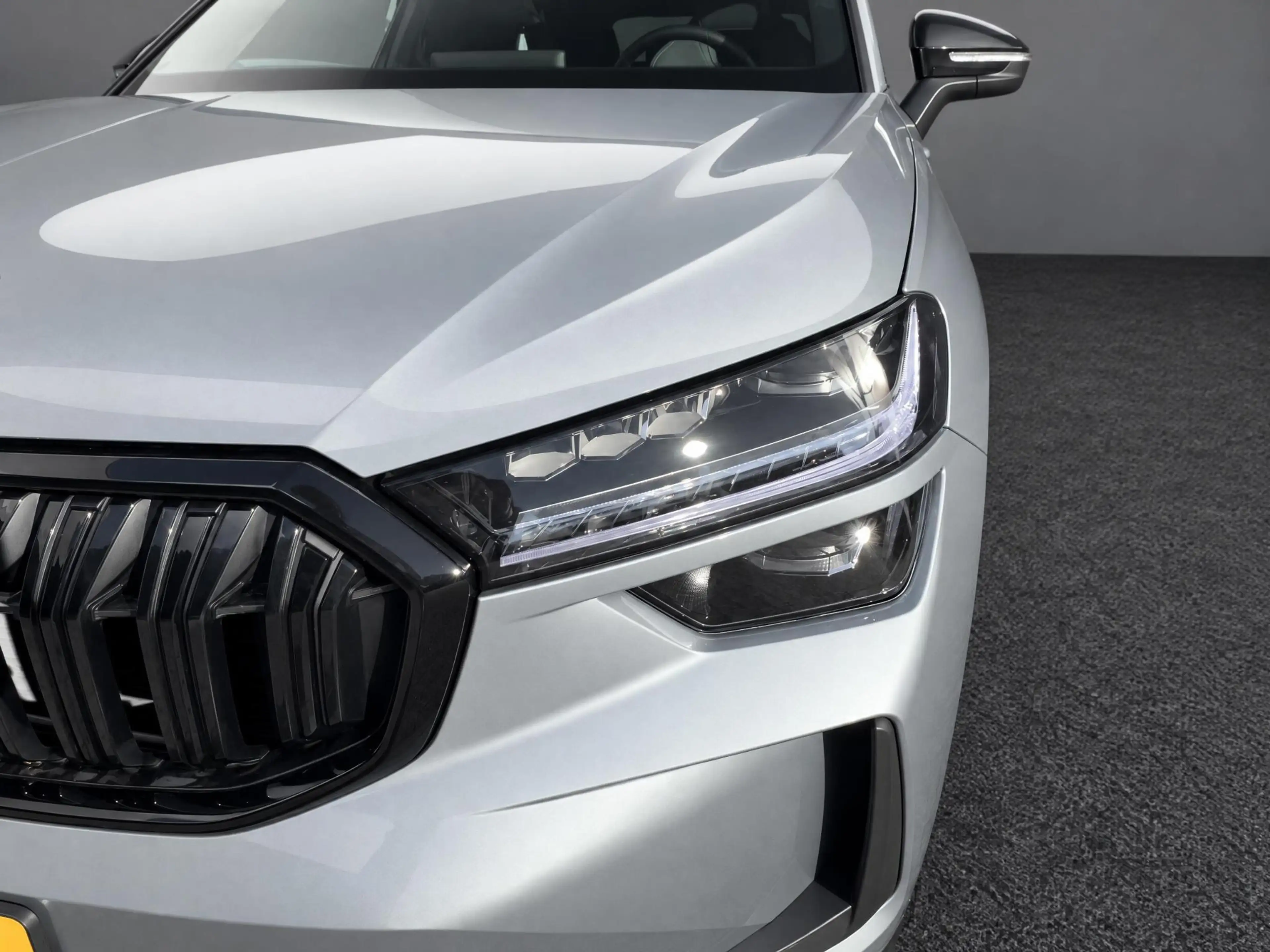 Skoda Kodiaq 1.5 TSI 204pk DSG PHEV Sportline Business · Panora — photo 3