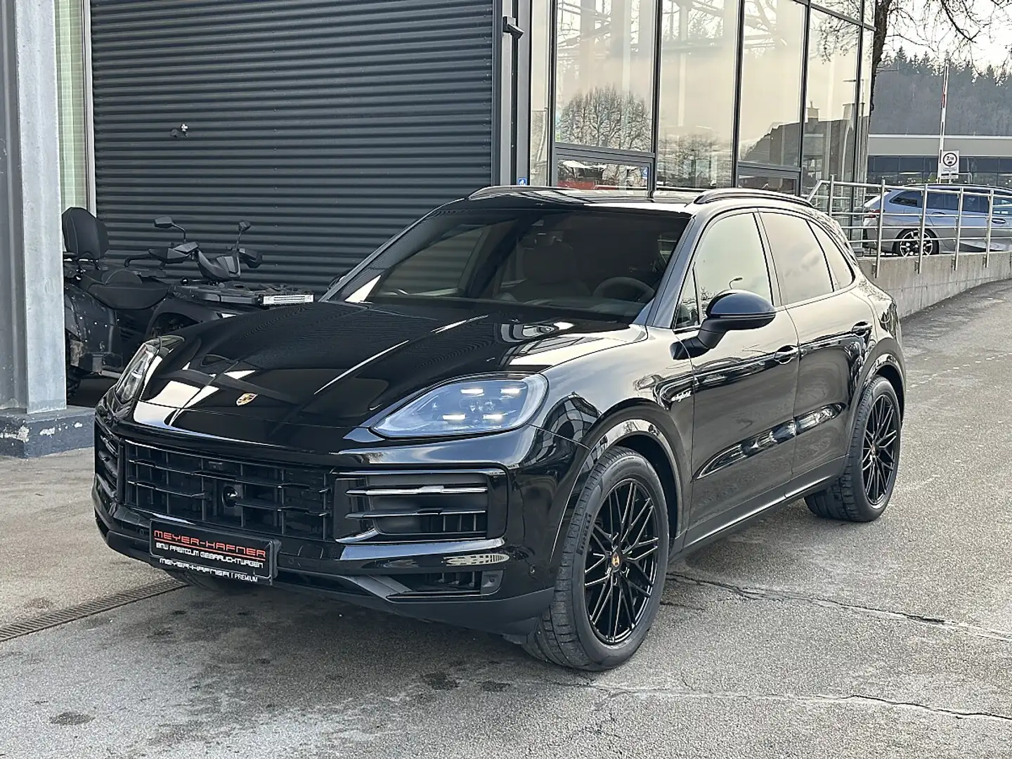 Porsche Cayenne III E-Hybrid Aut. / AHK / Pano / Head Up Schwarz - 1