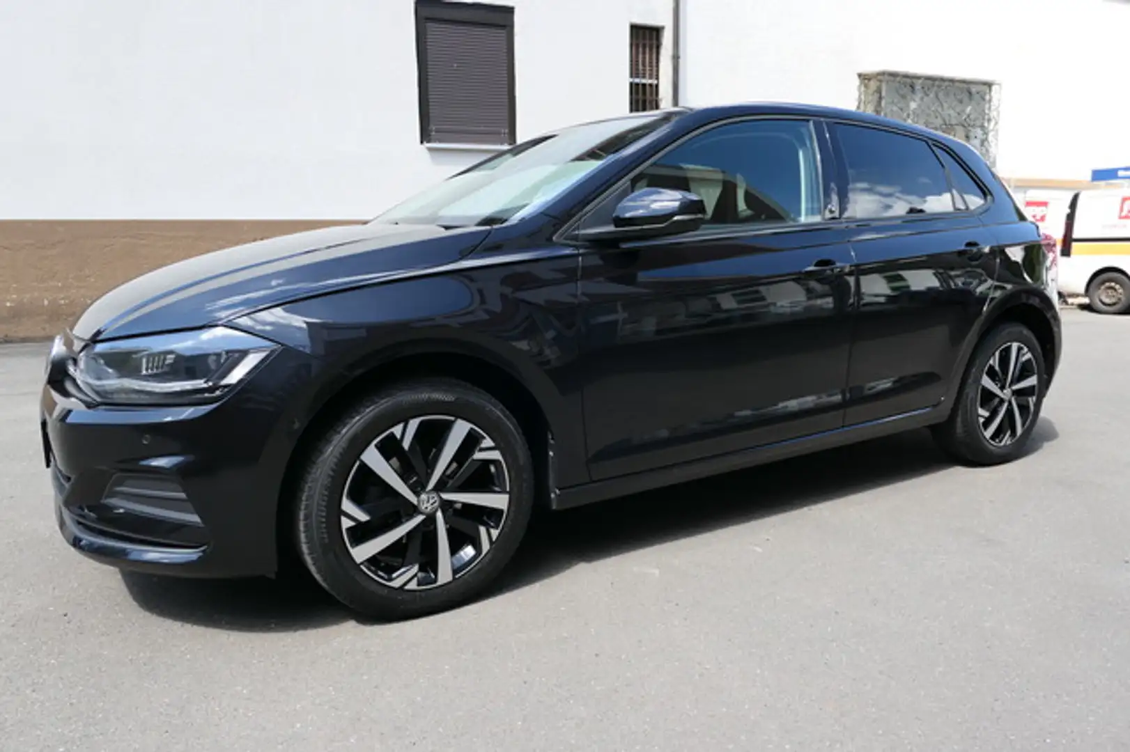 Volkswagen Polo Beats  44500 km! PDC! SHZ! APP! BT! Noir - 1