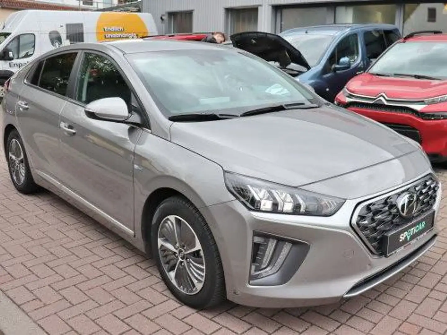 Hyundai IONIQ Premium Plug-In Hybrid, Vollausstattung Gris - 2