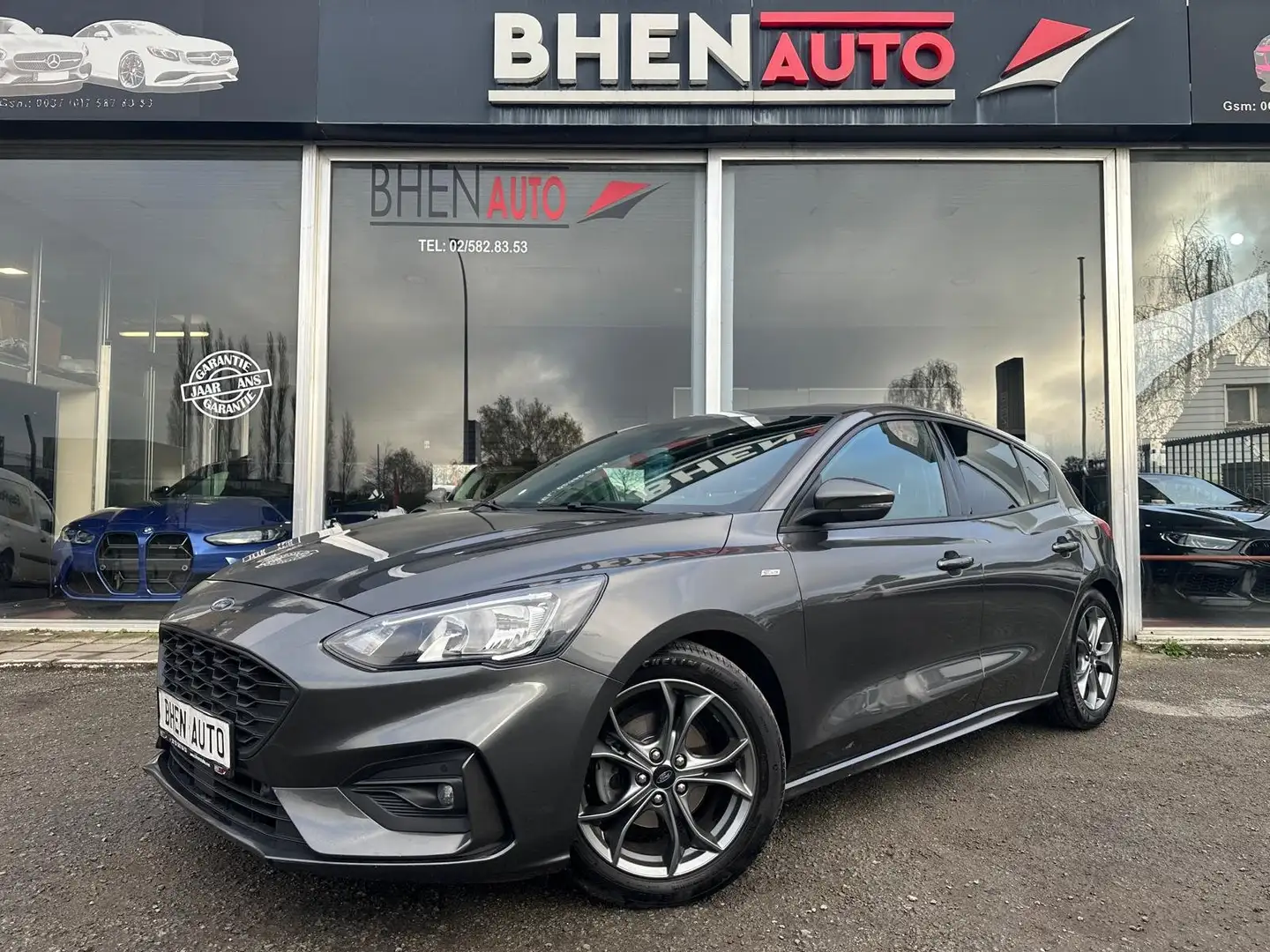 Ford Focus Focus 1.5 ST-Line/NAVI/LED/AUTOMATIC/GARANTIE Grijs - 1