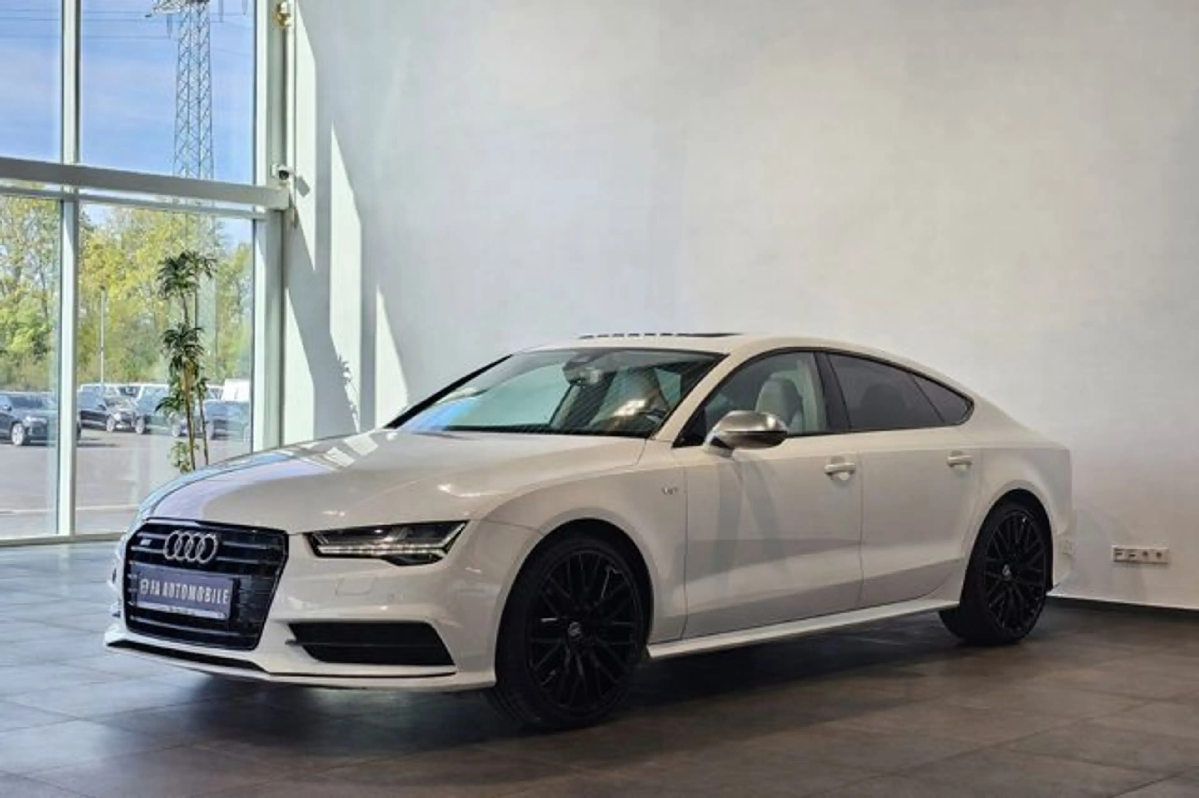 Audi S7 4.0 TFSI Matrix Akrapovic S-Sitz Kamera Luft. — photo 4