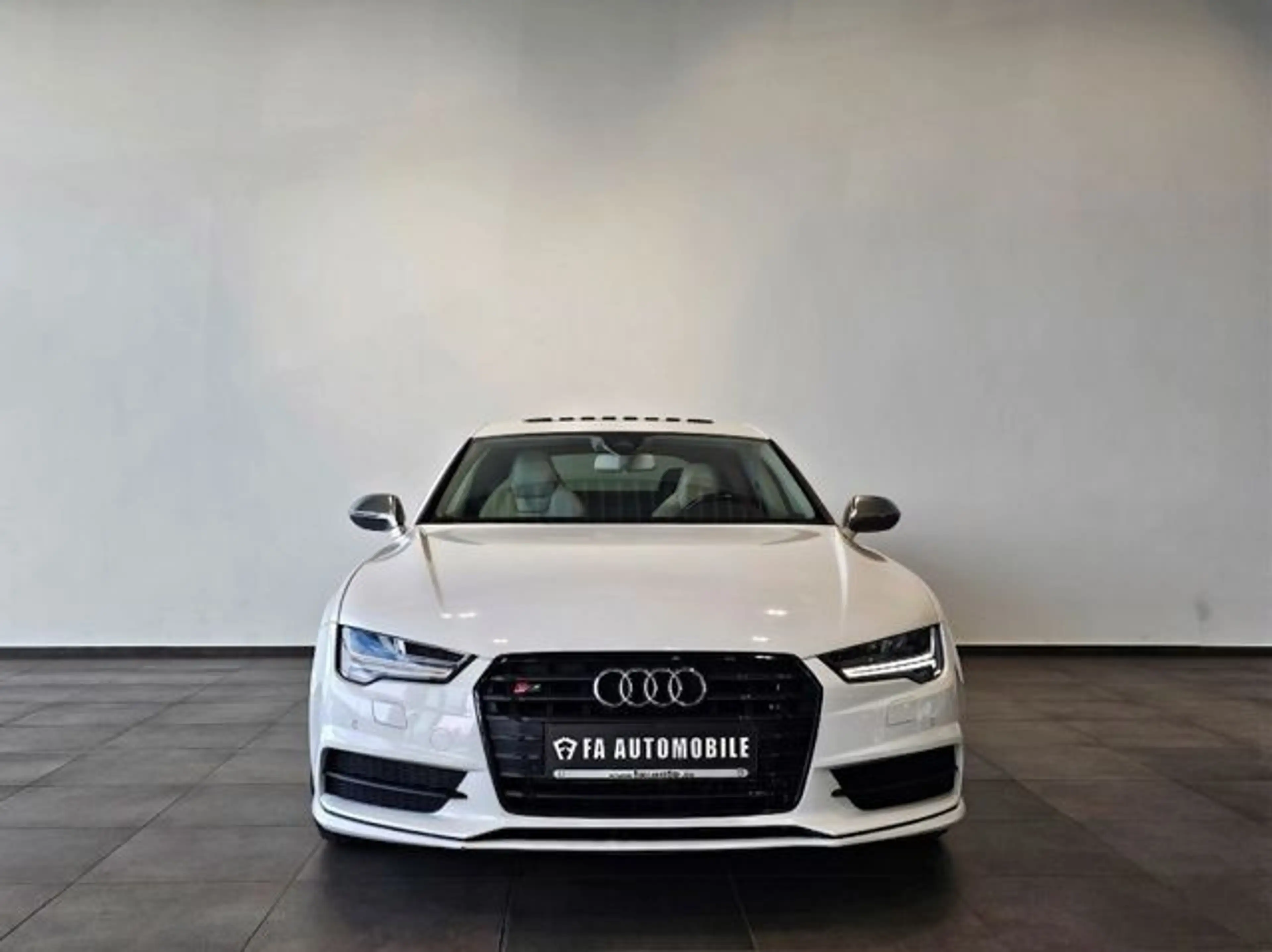 Audi S7 4.0 TFSI Matrix Akrapovic S-Sitz Kamera Luft. — photo 3