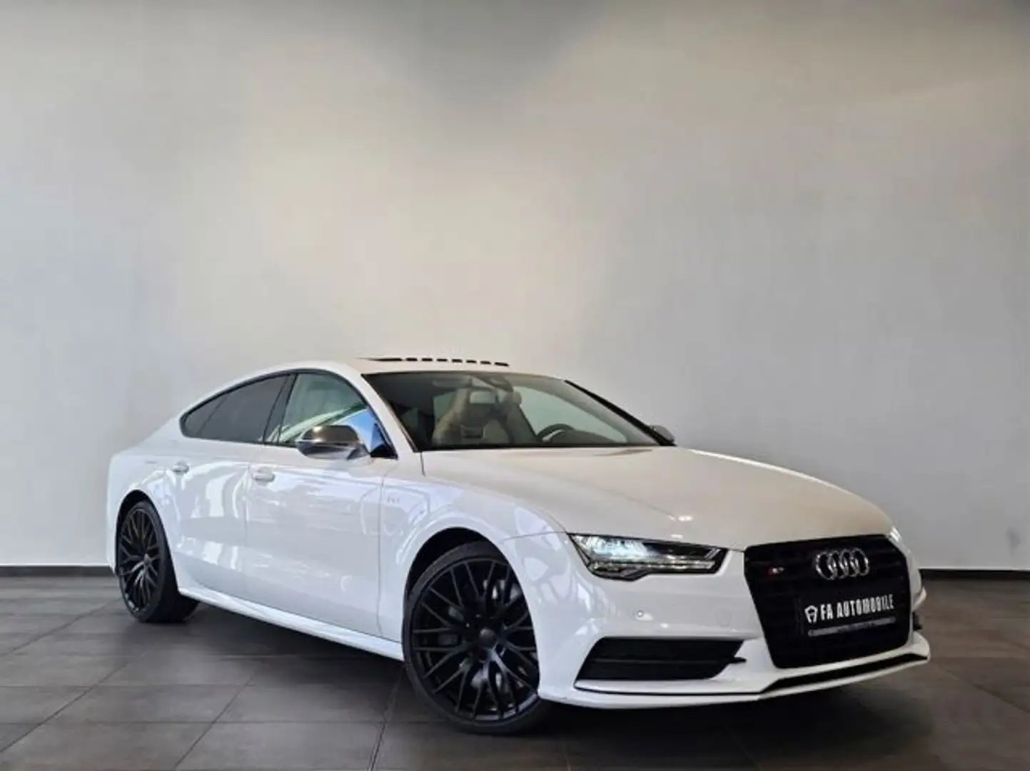 Audi S7 4.0 TFSI Matrix Akrapovic S-Sitz Kamera Luft. Weiß - 2