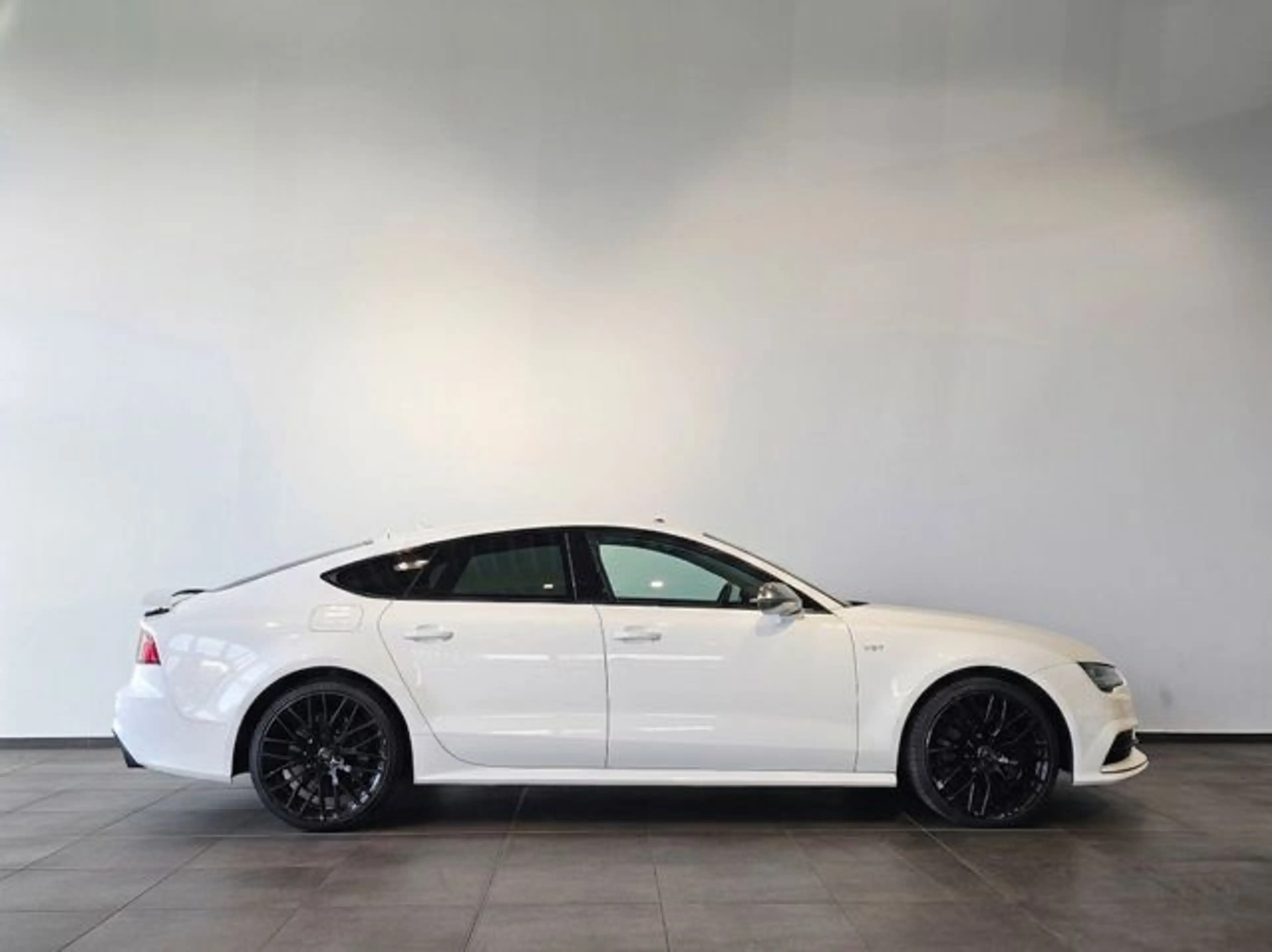 Audi S7 4.0 TFSI Matrix Akrapovic S-Sitz Kamera Luft. — photo 7