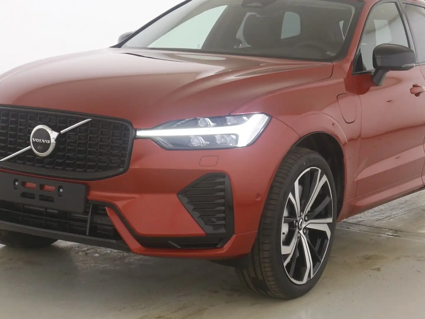 Volvo XC60 T8 Ultimate Dark Recharge PlugIn Hybrid AWD Rot - 1