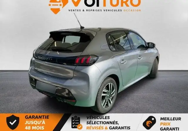 Peugeot 208 view 3