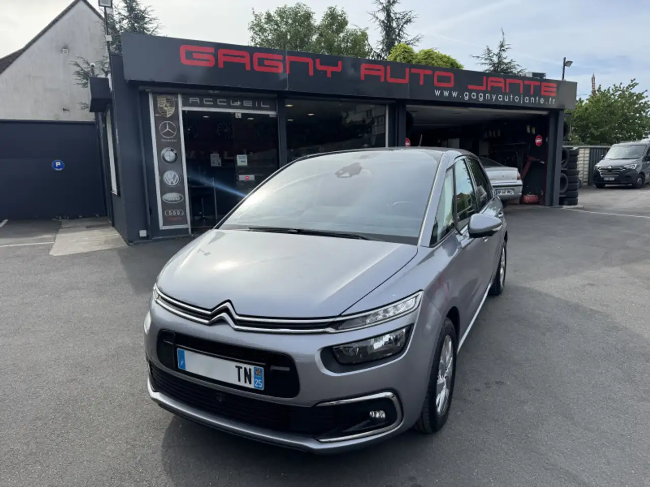 Citroen C4 SpaceTourer PURETECH 130CH S\\u0026S FEEL EAT8 7CV