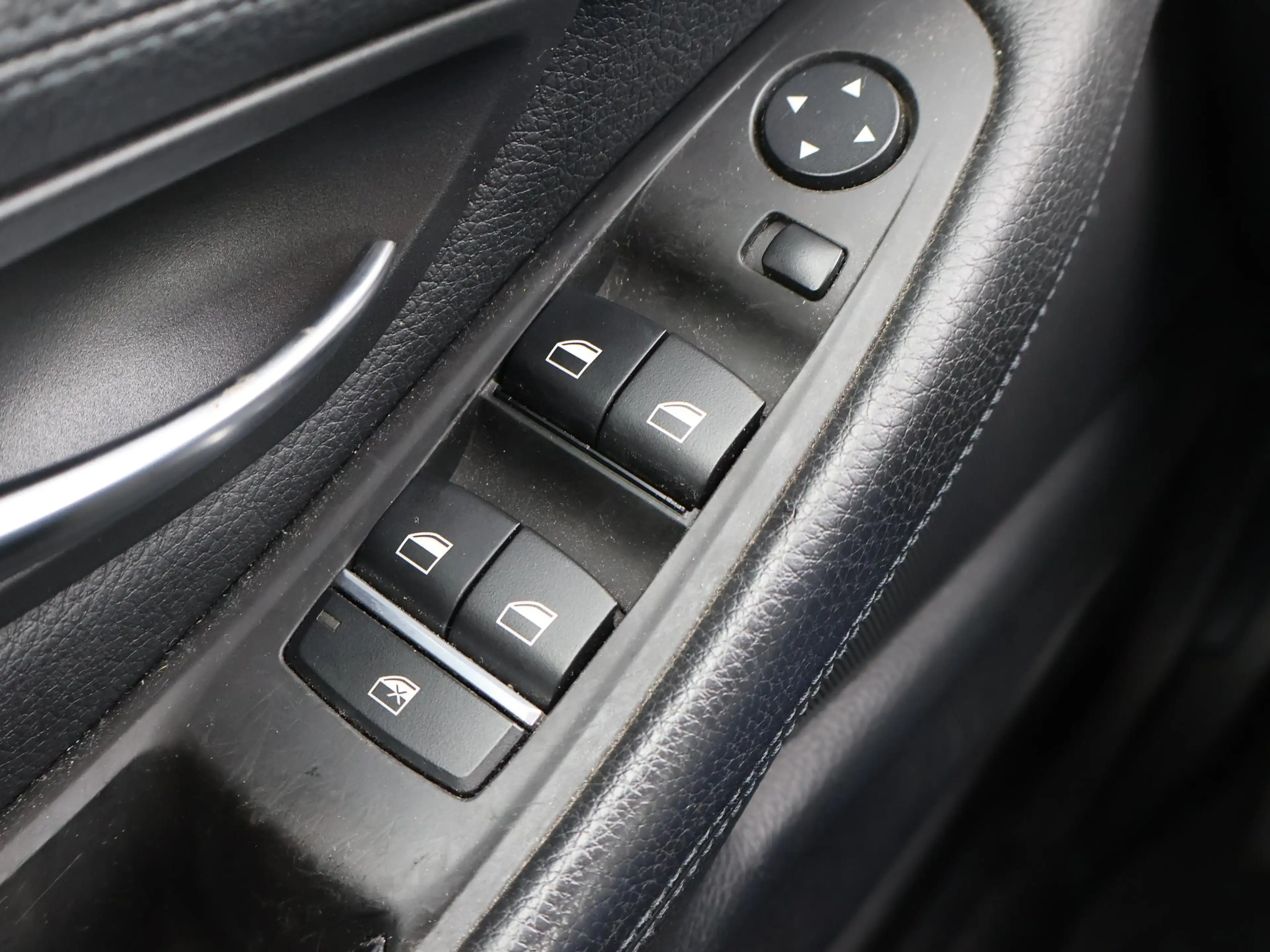 BMW 528 5-serie Touring 528i 258 PK 6-CILINDER AUT. + LEDE — photo 17