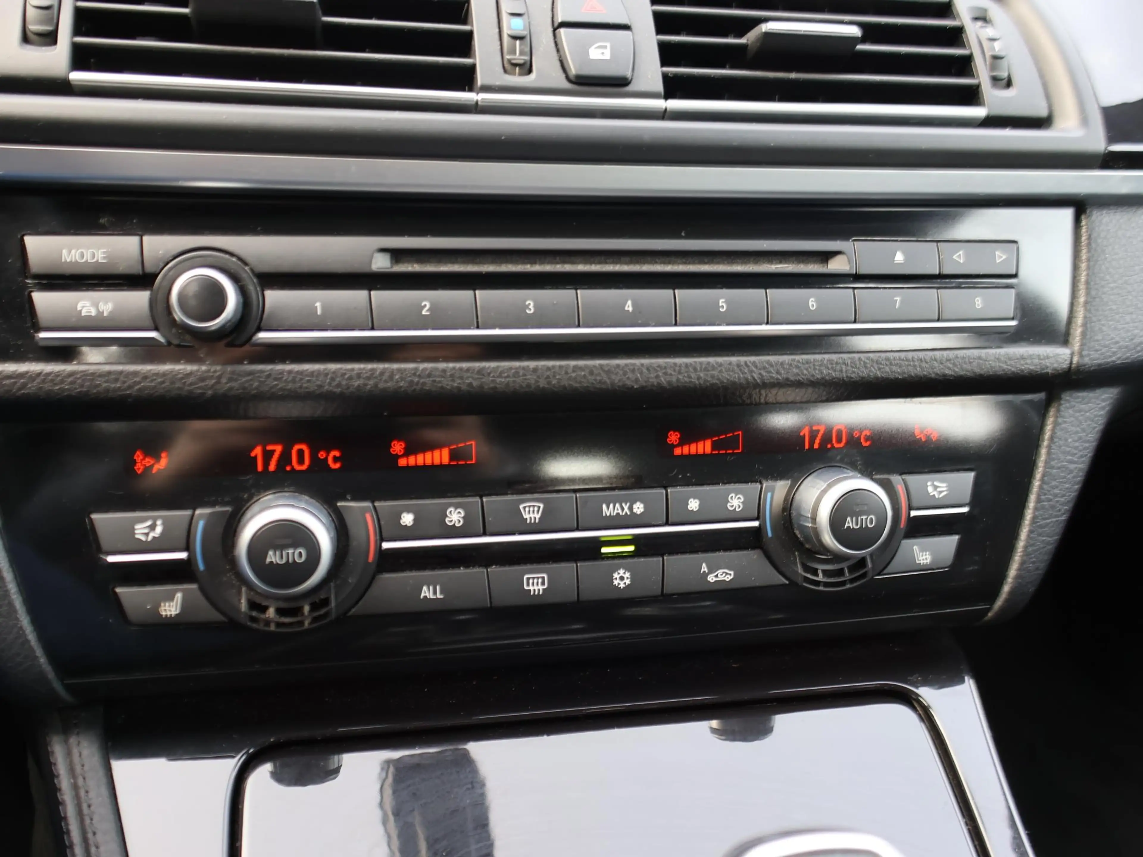 BMW 528 5-serie Touring 528i 258 PK 6-CILINDER AUT. + LEDE — photo 15