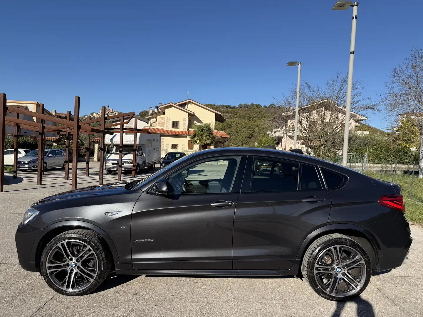 BMW X4 X4 F26 xdrive35dA Msport 313cv full optional Grigio - 2