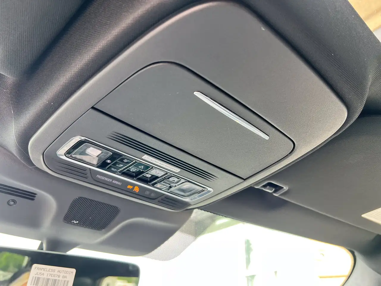 Lincoln Navigator снимка Lincoln Navigator
