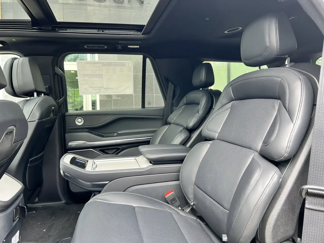 Lincoln Navigator снимка Lincoln Navigator