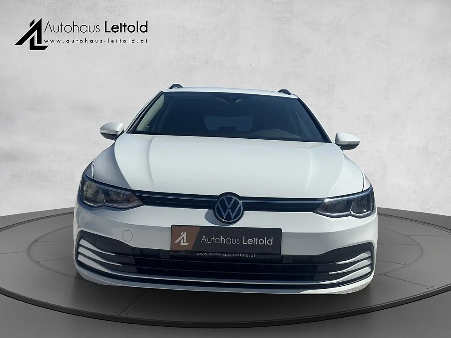 Volkswagen Golf Variant 2,0 TDI Life VIRTUAL ACC LED MEMORY MASSAGE BUS... Weiß - 2