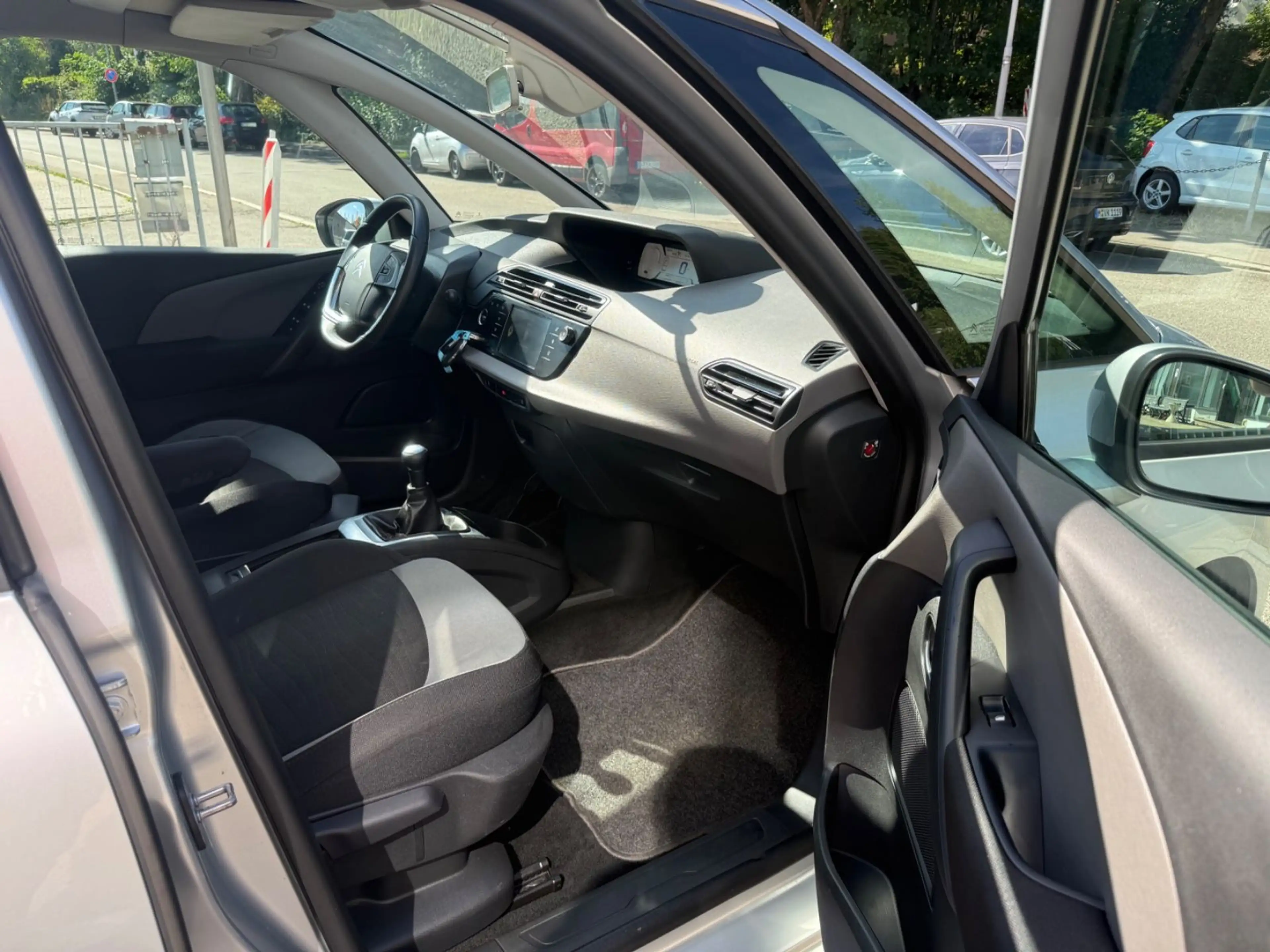 Citroen C4 Picasso 1 Hand TÜV Neu Stop&Start Top Zustand — photo 11