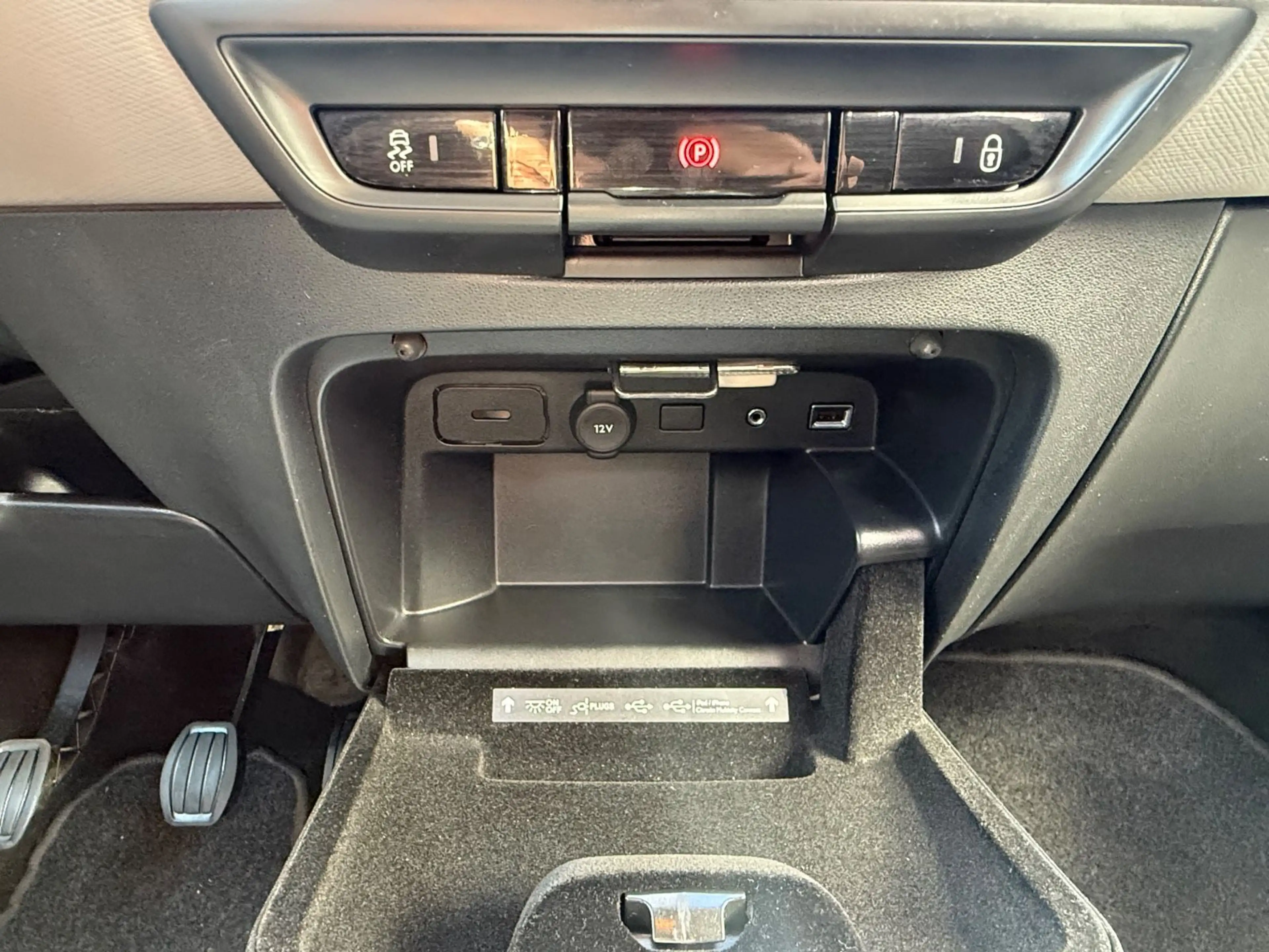 Citroen C4 Picasso 1 Hand TÜV Neu Stop&Start Top Zustand — photo 16