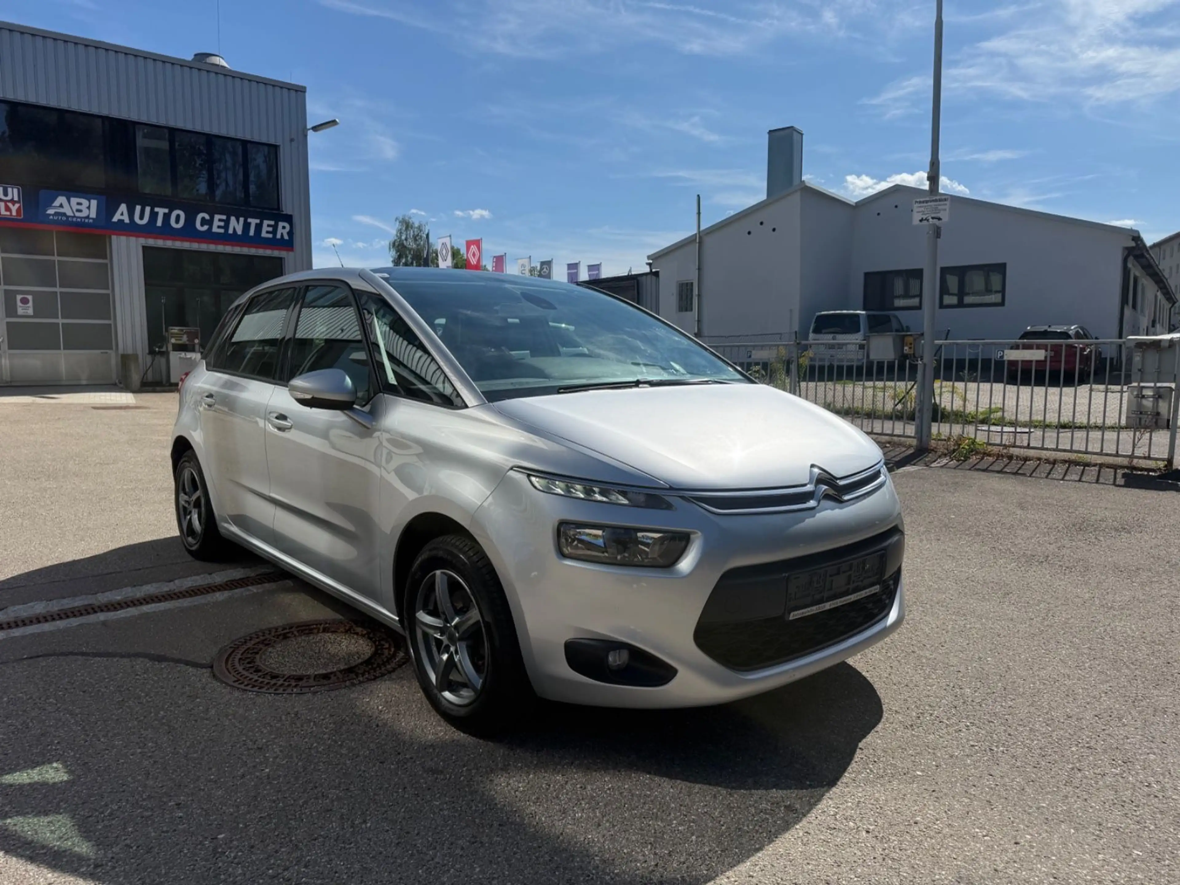 Citroen C4 Picasso 1 Hand TÜV Neu Stop&Start Top Zustand — photo 2