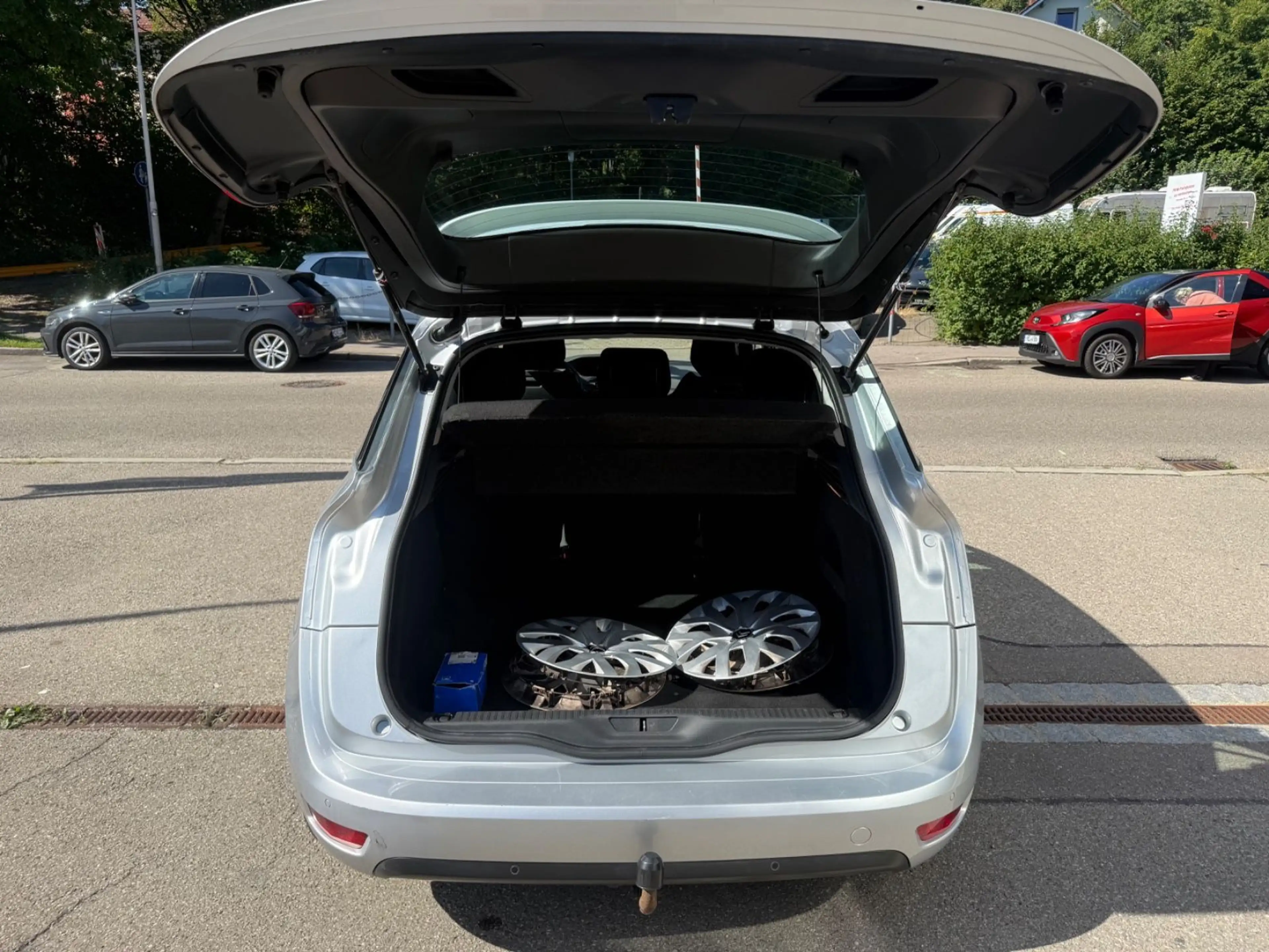 Citroen C4 Picasso 1 Hand TÜV Neu Stop&Start Top Zustand — photo 21