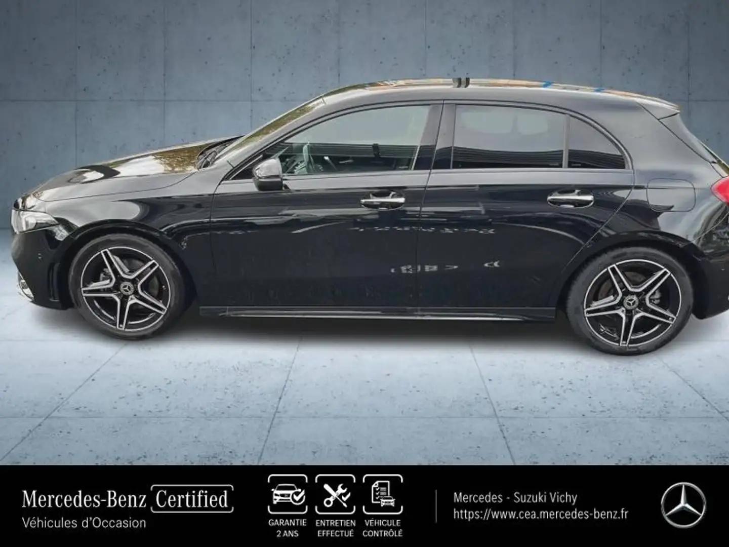 Mercedes-Benz A 200 200 163ch AMG Line 7G-DCT 9cv Schwarz - 2