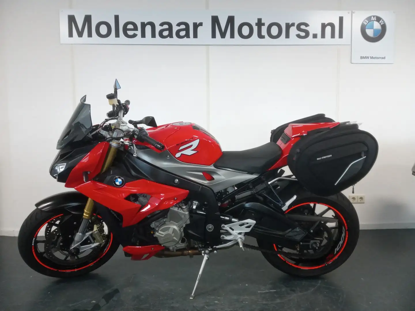 BMW S 1000 R Rouge - 2