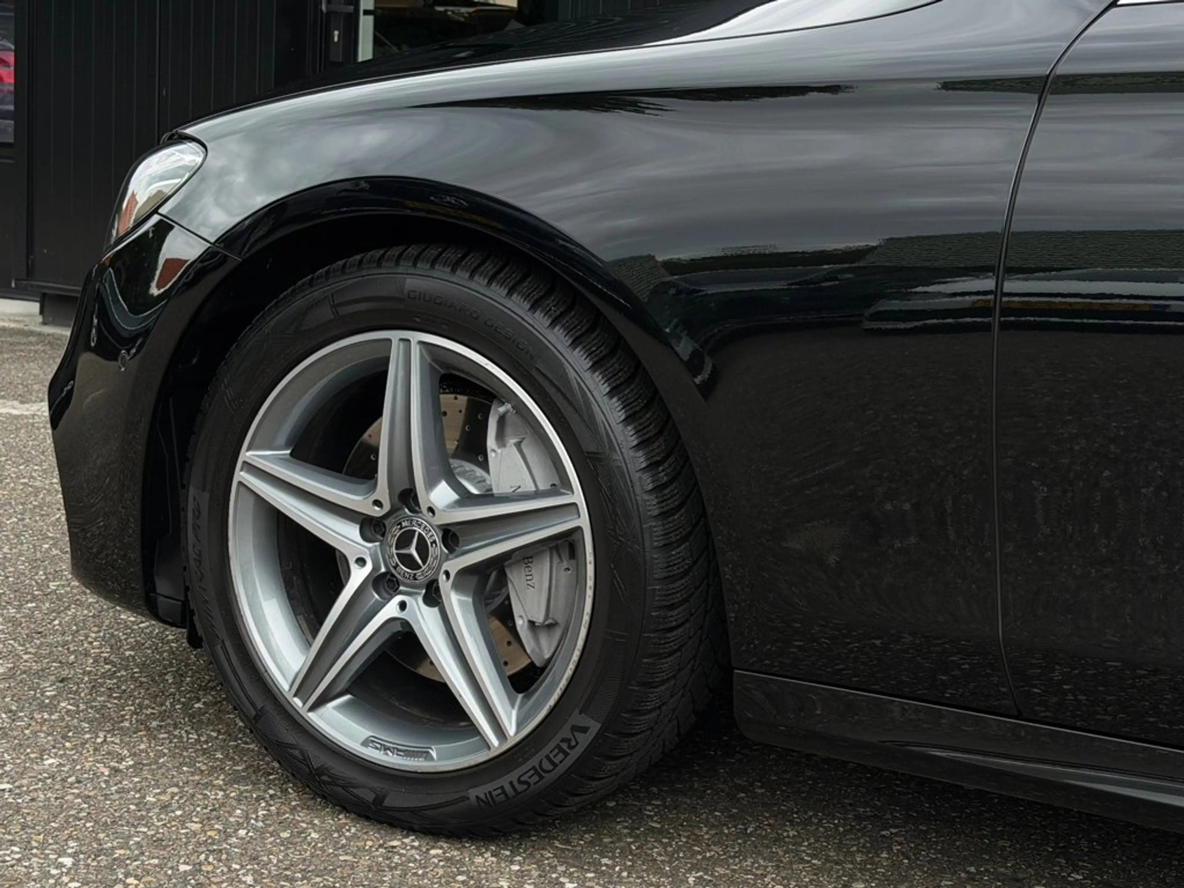 Mercedes-Benz E 200 Estate E200 AMG Edition Sport Camera — photo 15