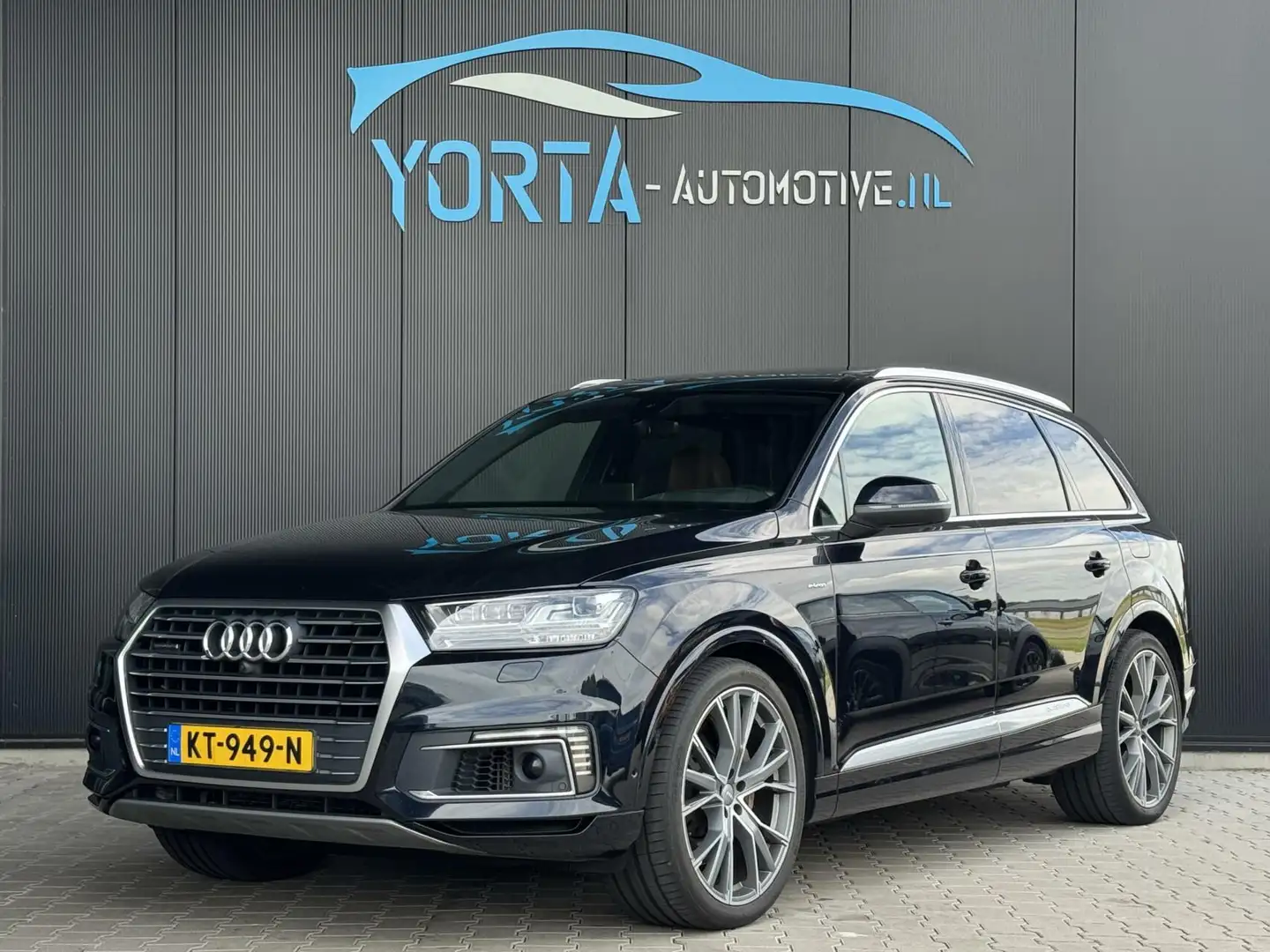 Audi Q7 3.0 TDI E-tron Quattro 3x S Line NL AUTO*VOL OPTIE Blauw - 1