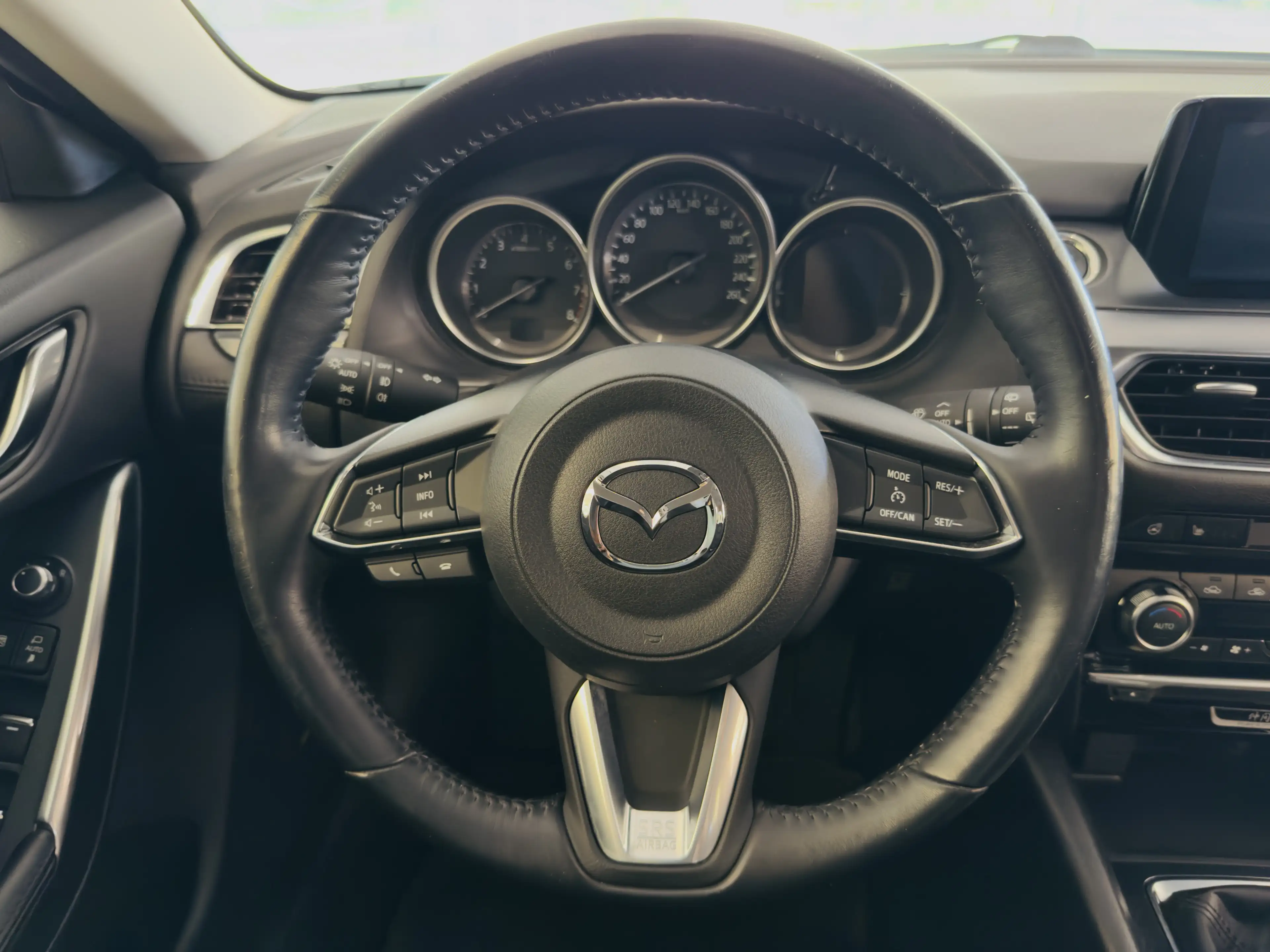 Mazda 6 2,0 NAKAMA 1. BESITZ   ANHÄNGERKUPPLUNG — photo 15