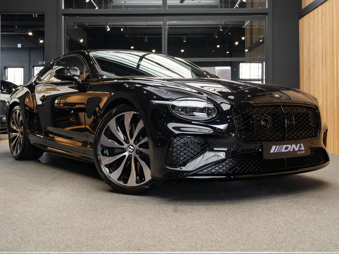 Bentley Continental GT Pano Stoelventilatie V8 Hybrid Continental GT 4.0 Noir - 1