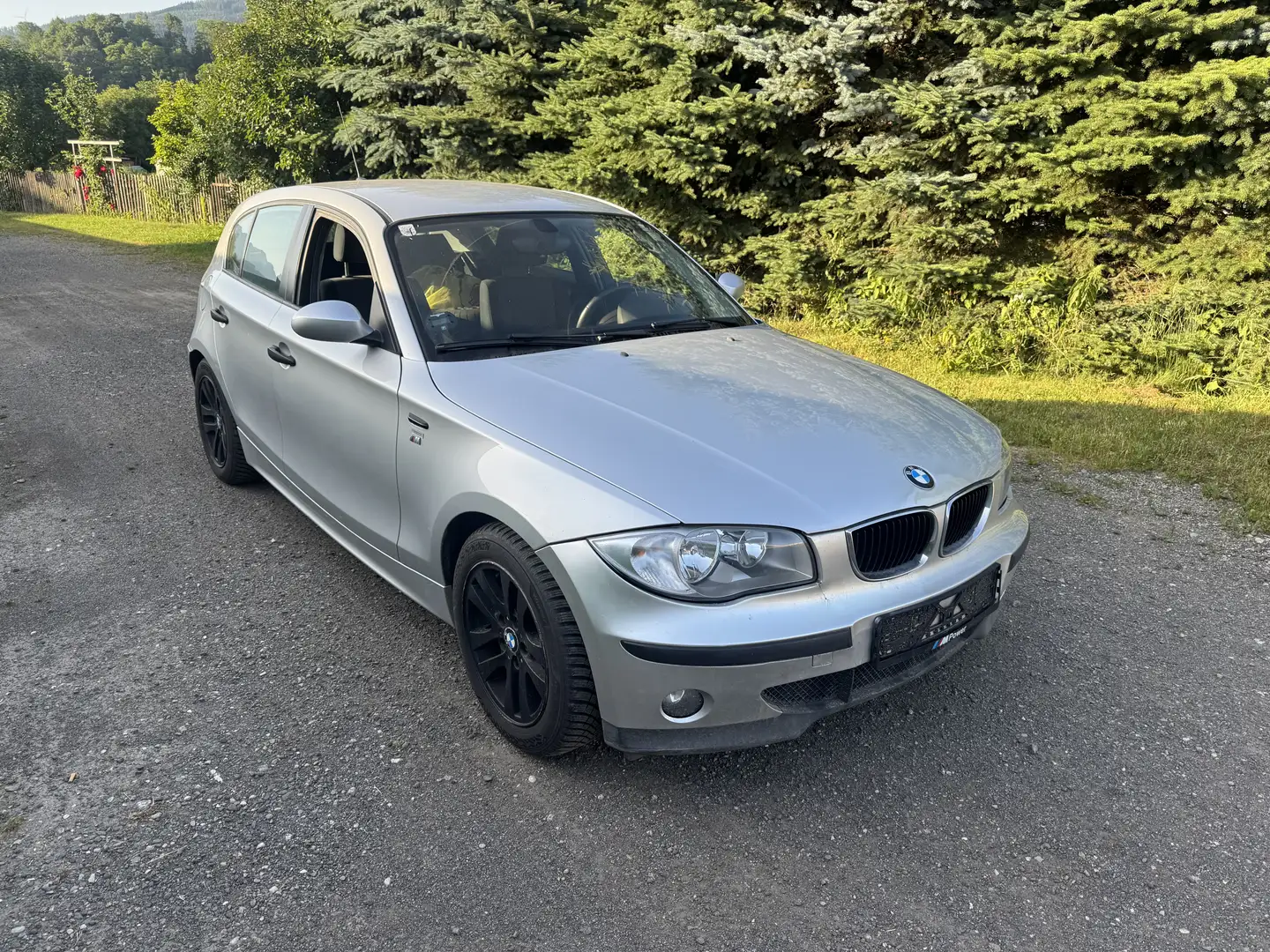 BMW 118 118d - 1