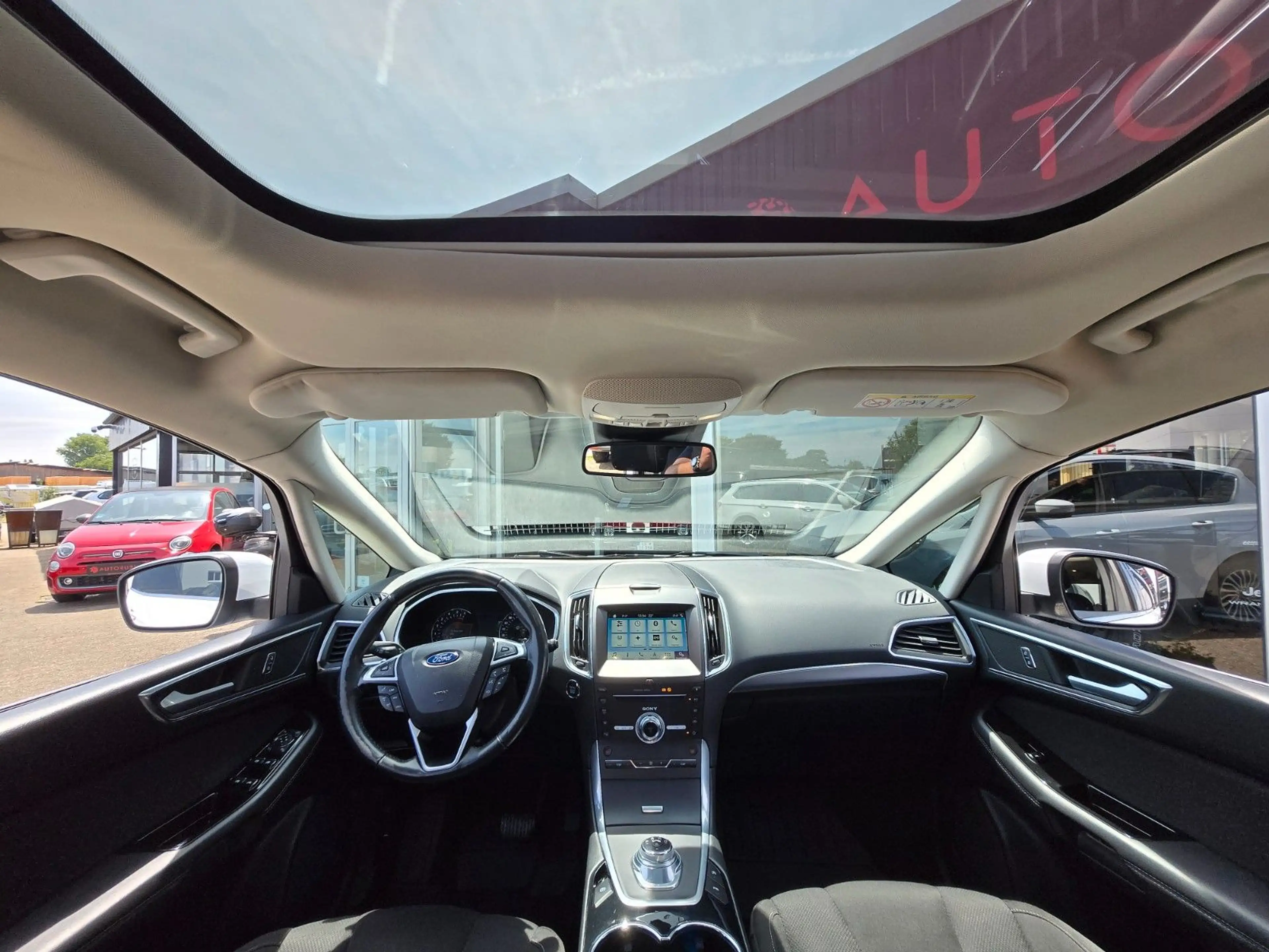 Ford S-Max S-MAX Titanium 7-SITZER/AHK/DAB/PANO/LED — photo 12