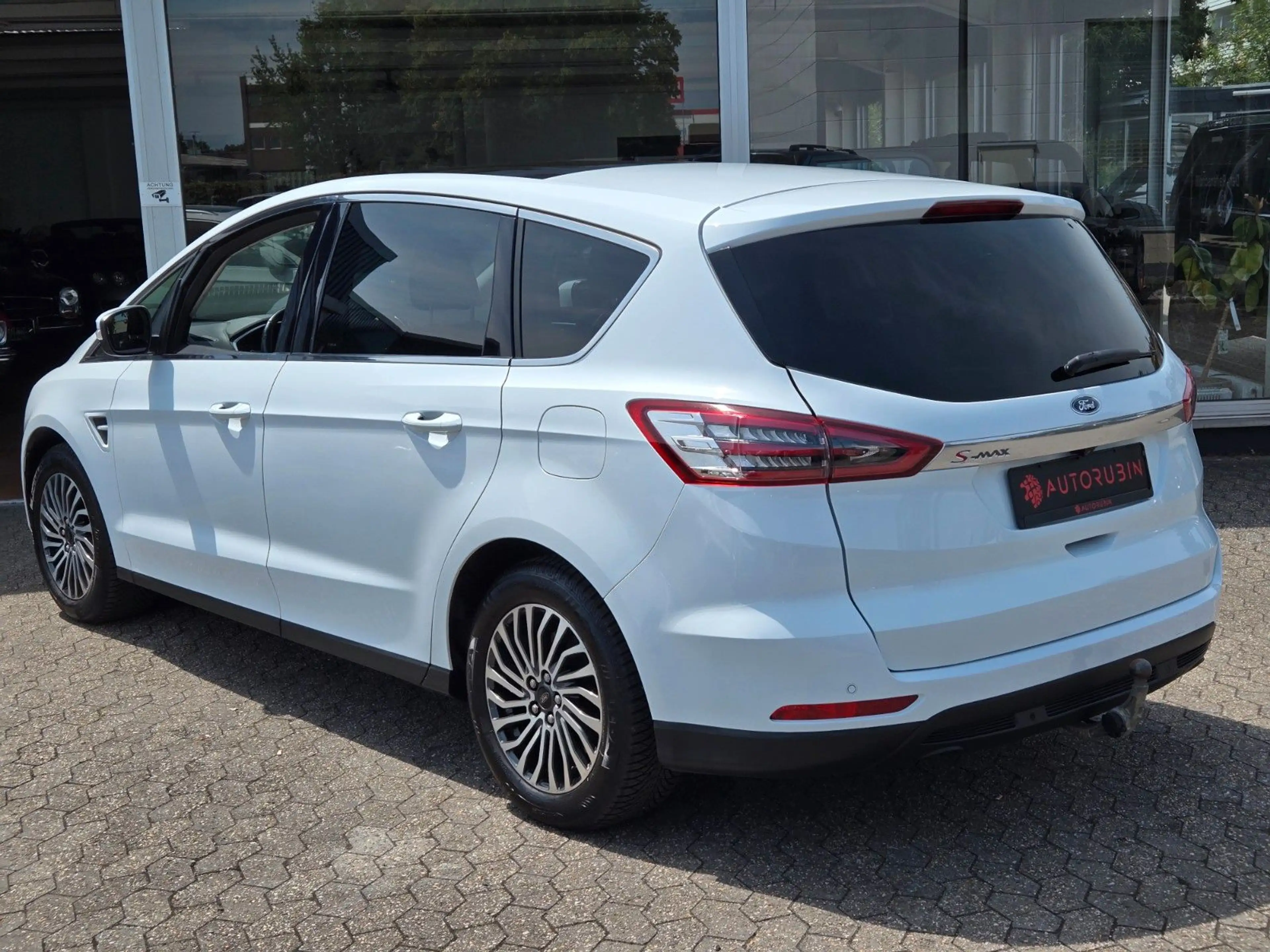Ford S-Max S-MAX Titanium 7-SITZER/AHK/DAB/PANO/LED — photo 6
