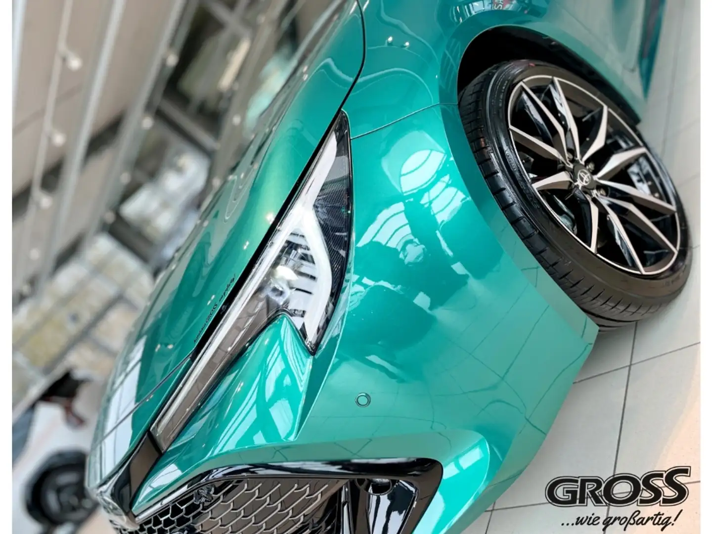 Toyota Corolla Hybrid GR Sport 2.0 Sportpaket AD StandHZG Navi di Verde - 2