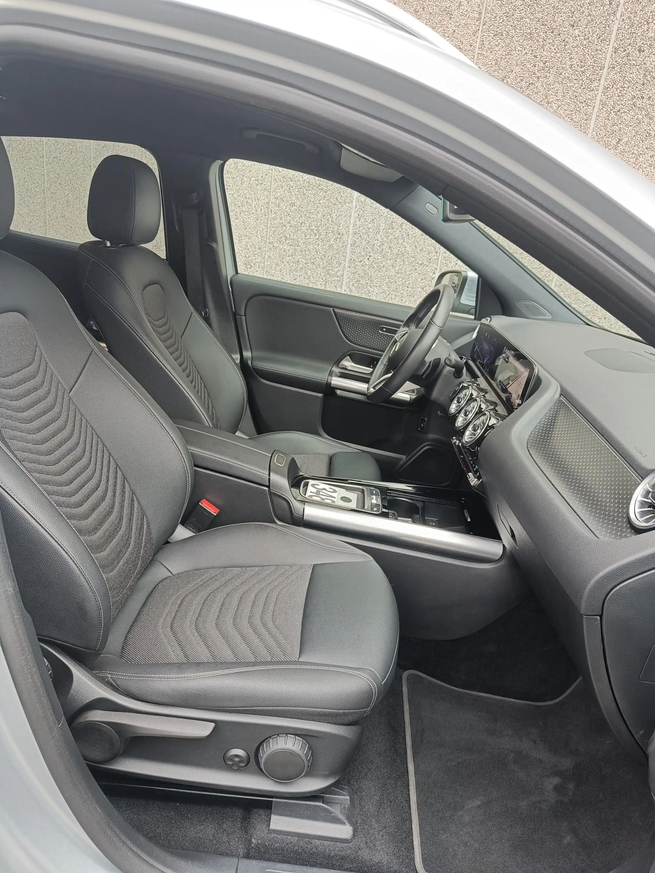Mercedes-Benz EQA 250 250+ Business Line EQA 250+ Business Line — photo 7
