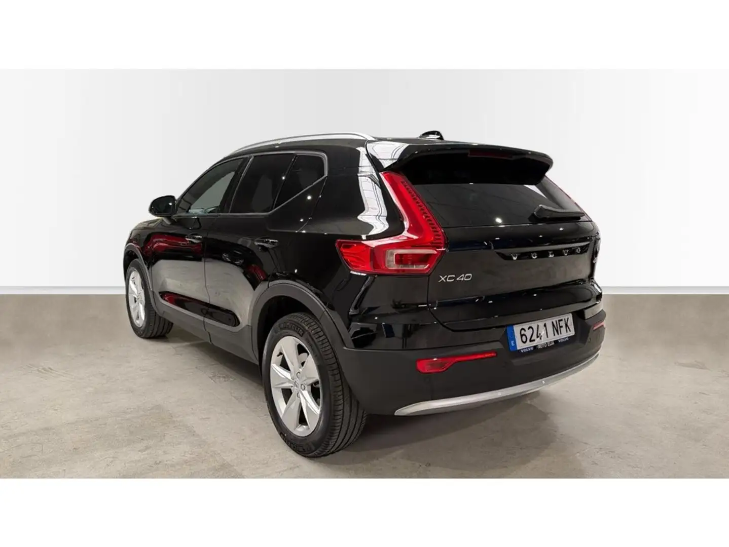 Volvo XC40 B3 Core Aut. Negro - 2