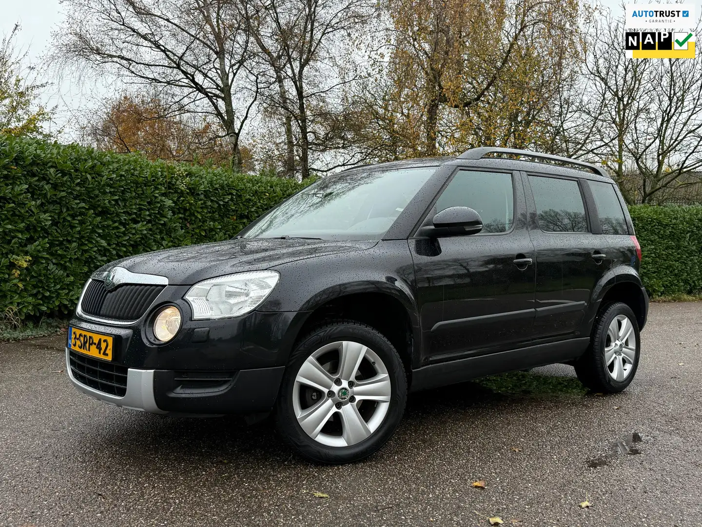 Skoda Yeti 1.2 TSI Sprint | Airco | Trekhaak | 6 Versnellinge Noir - 1