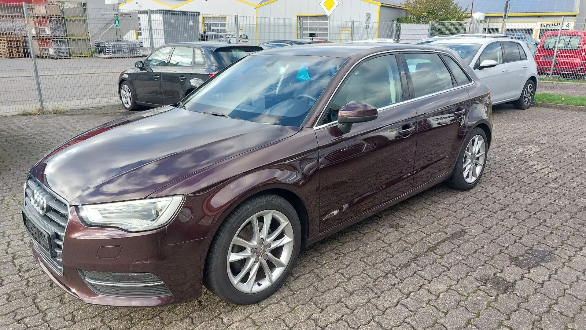 Audi A3 Sportback ambition Braun - 1