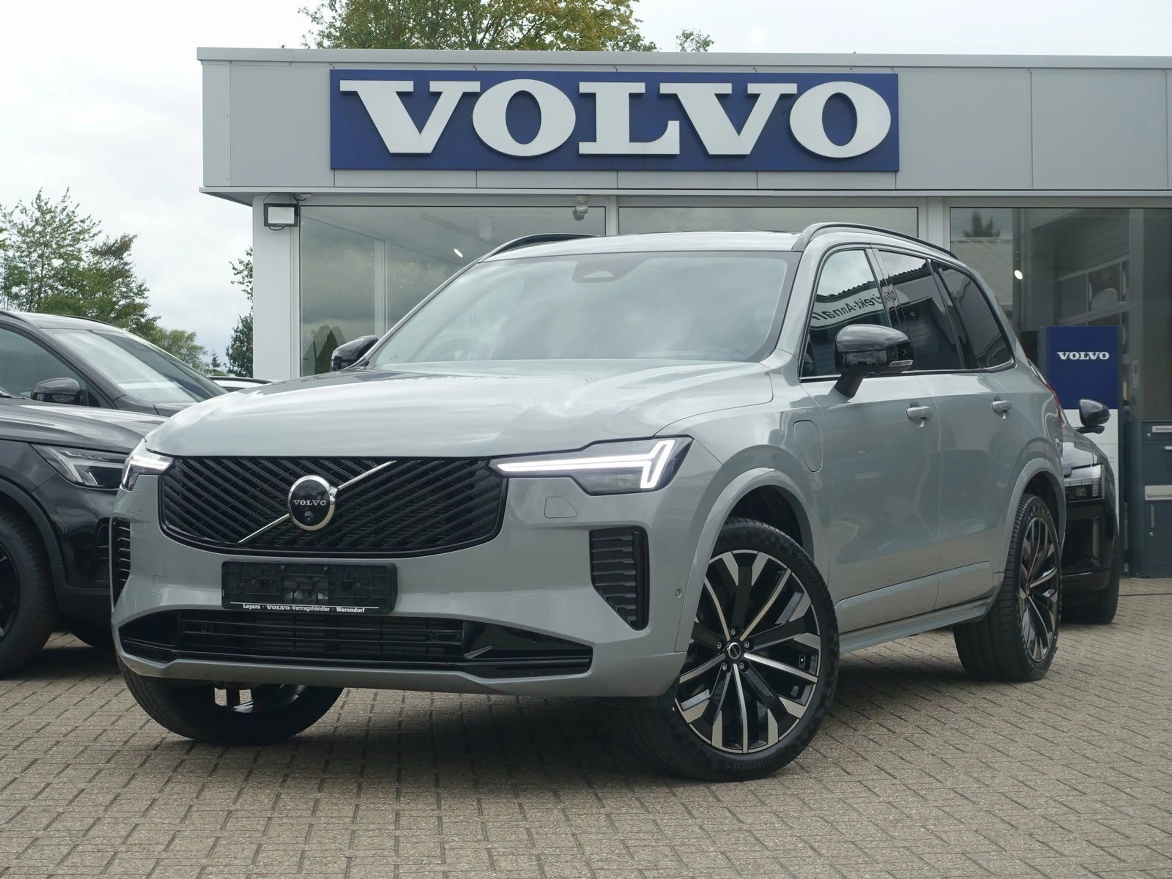 Volvo XC90 Ultra T8 AWD Plug-in Hybrid/HUD/H&K/PANO