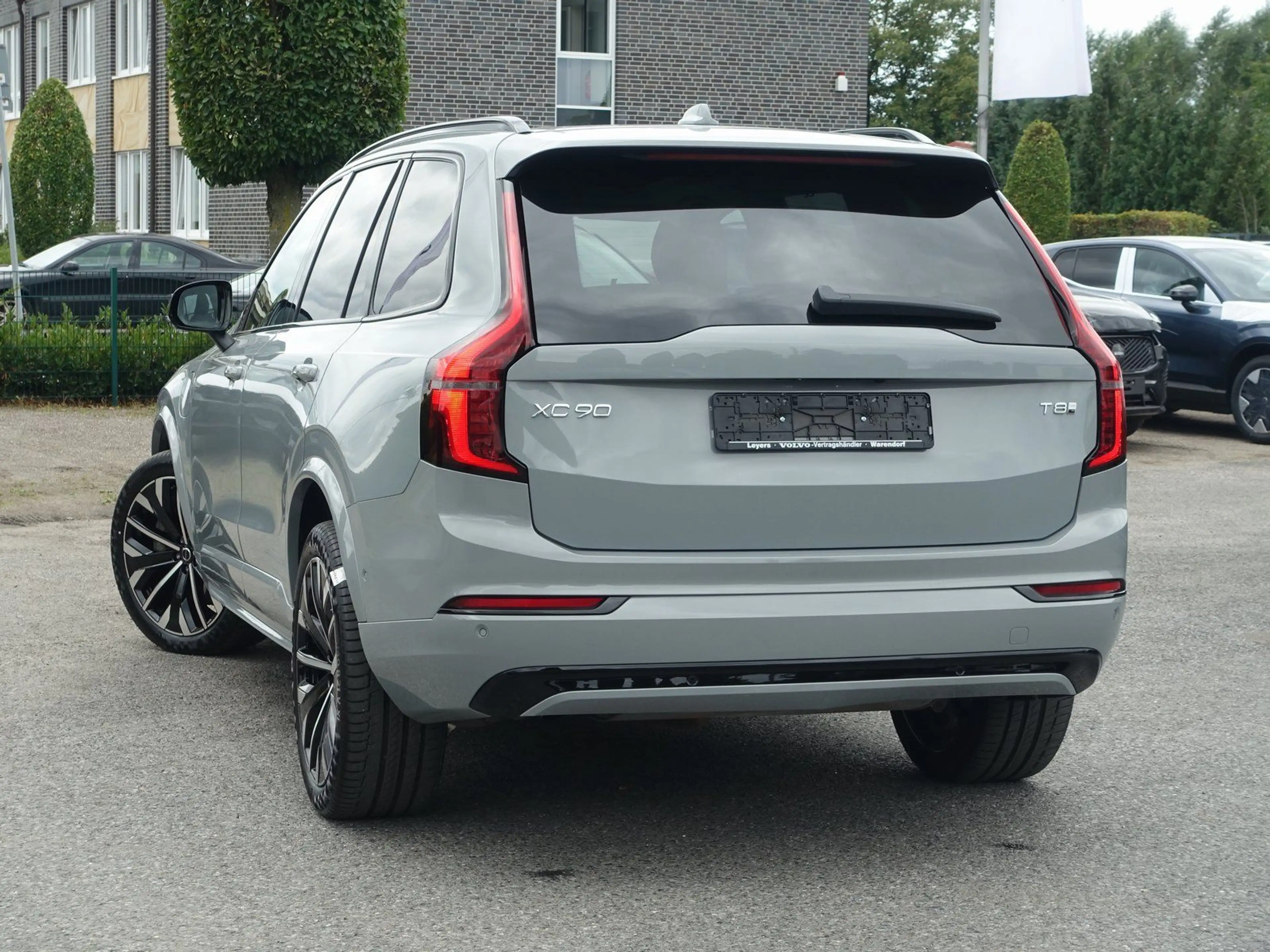 Volvo XC90 Ultra T8 AWD Plug-in Hybrid/HUD/H&K/PANO — photo 4