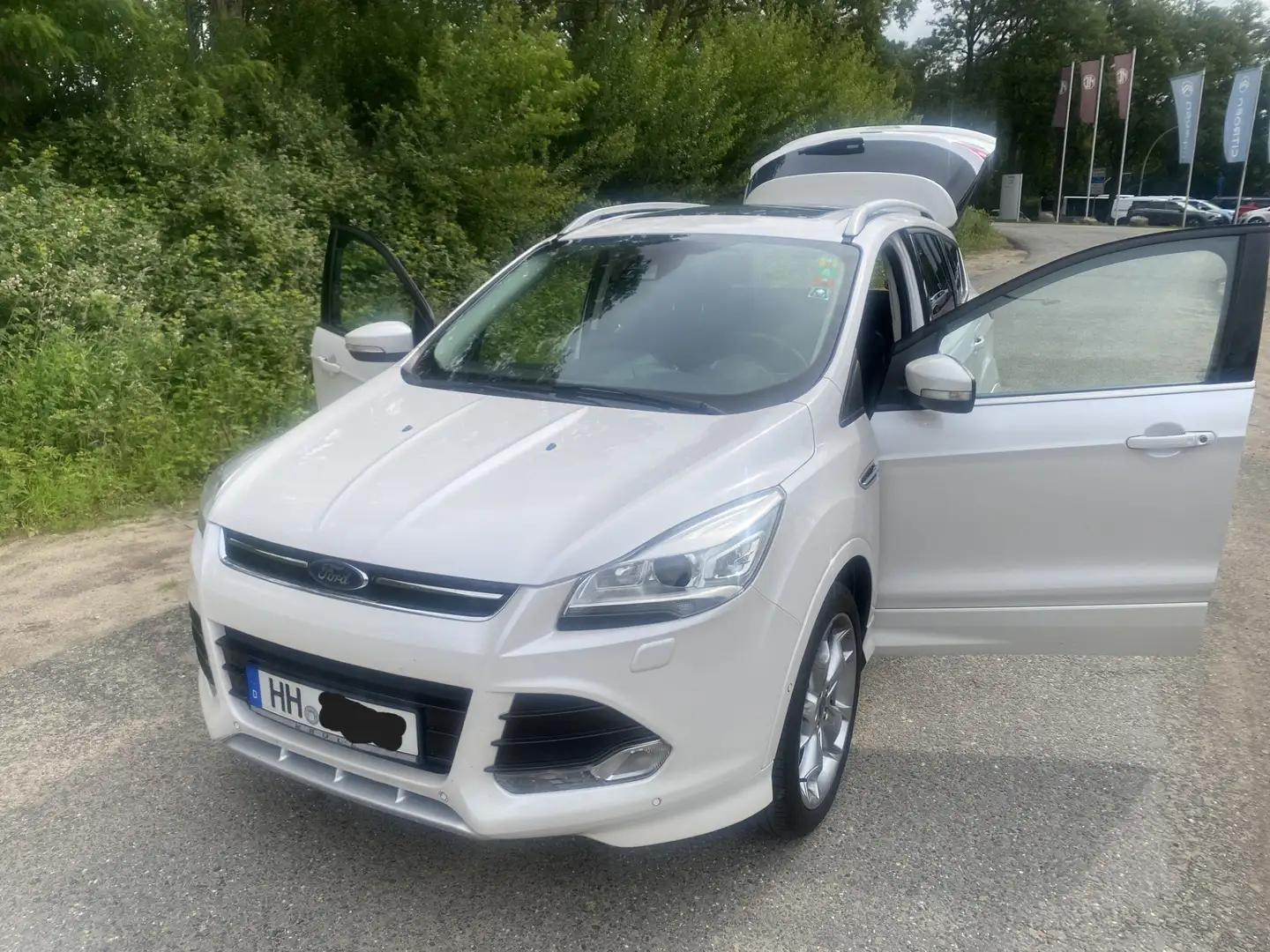 Ford Kuga Kuga 2.0 TDCi 4x4 Aut. Individual Weiß - 2