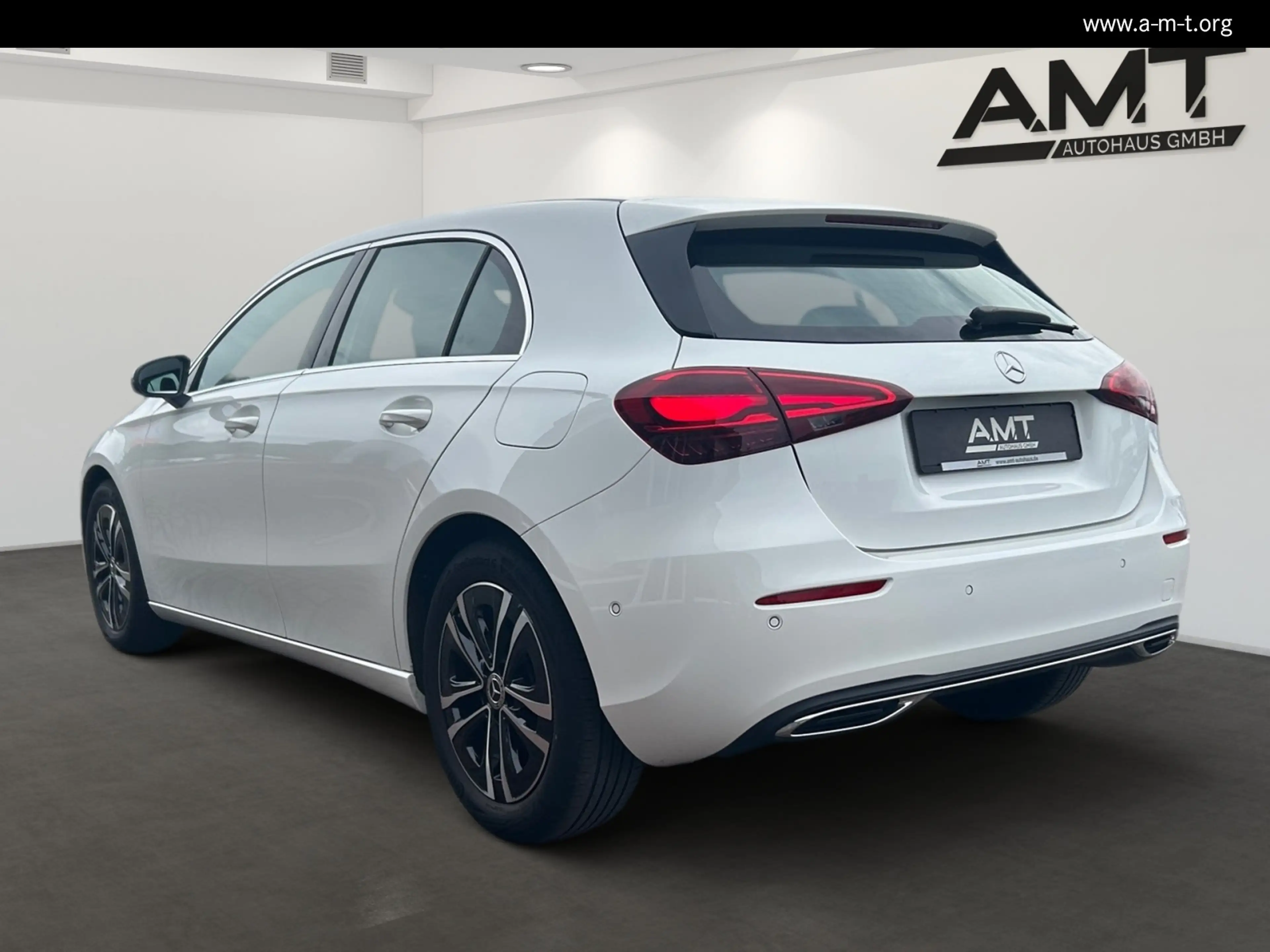 Mercedes-Benz A 180 A 180 Progressive Winter-Paket/Car-Play/Verkehrs — photo 4