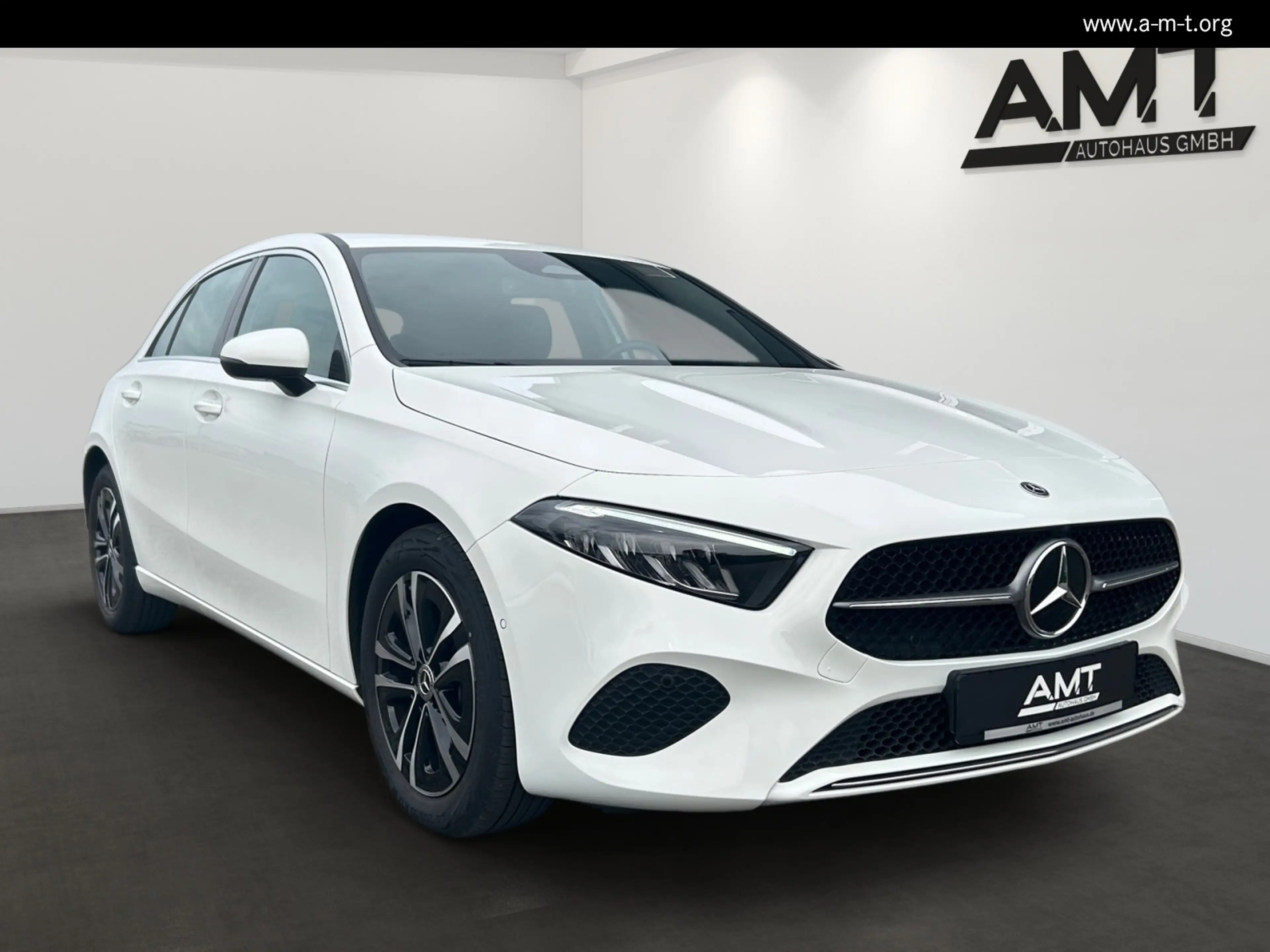 Mercedes-Benz A 180 A 180 Progressive Winter-Paket/Car-Play/Verkehrs — photo 2