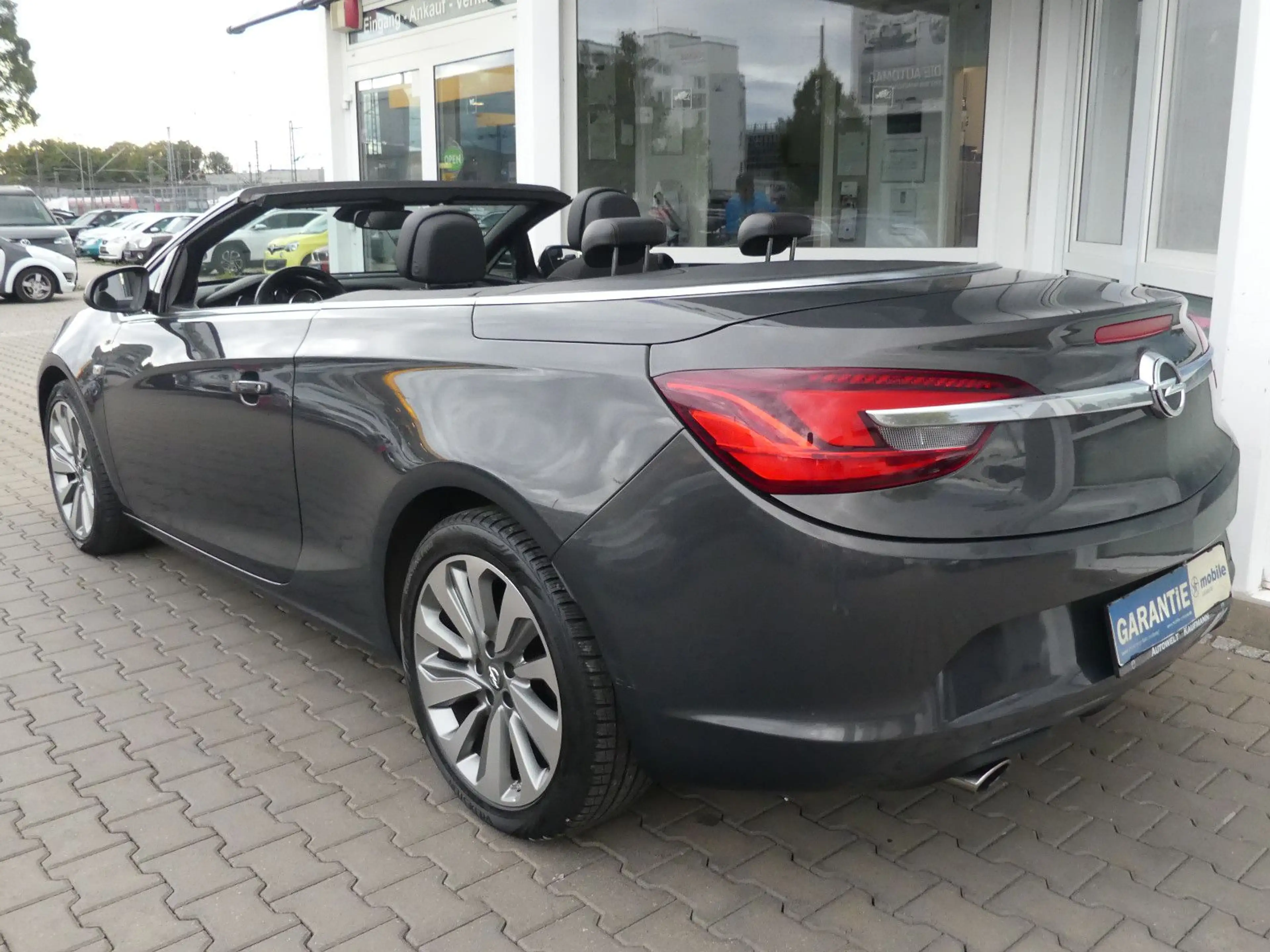 Opel Cascada Cabrio ecoFlex Kamera SHZ Temp. TÜV — photo 8