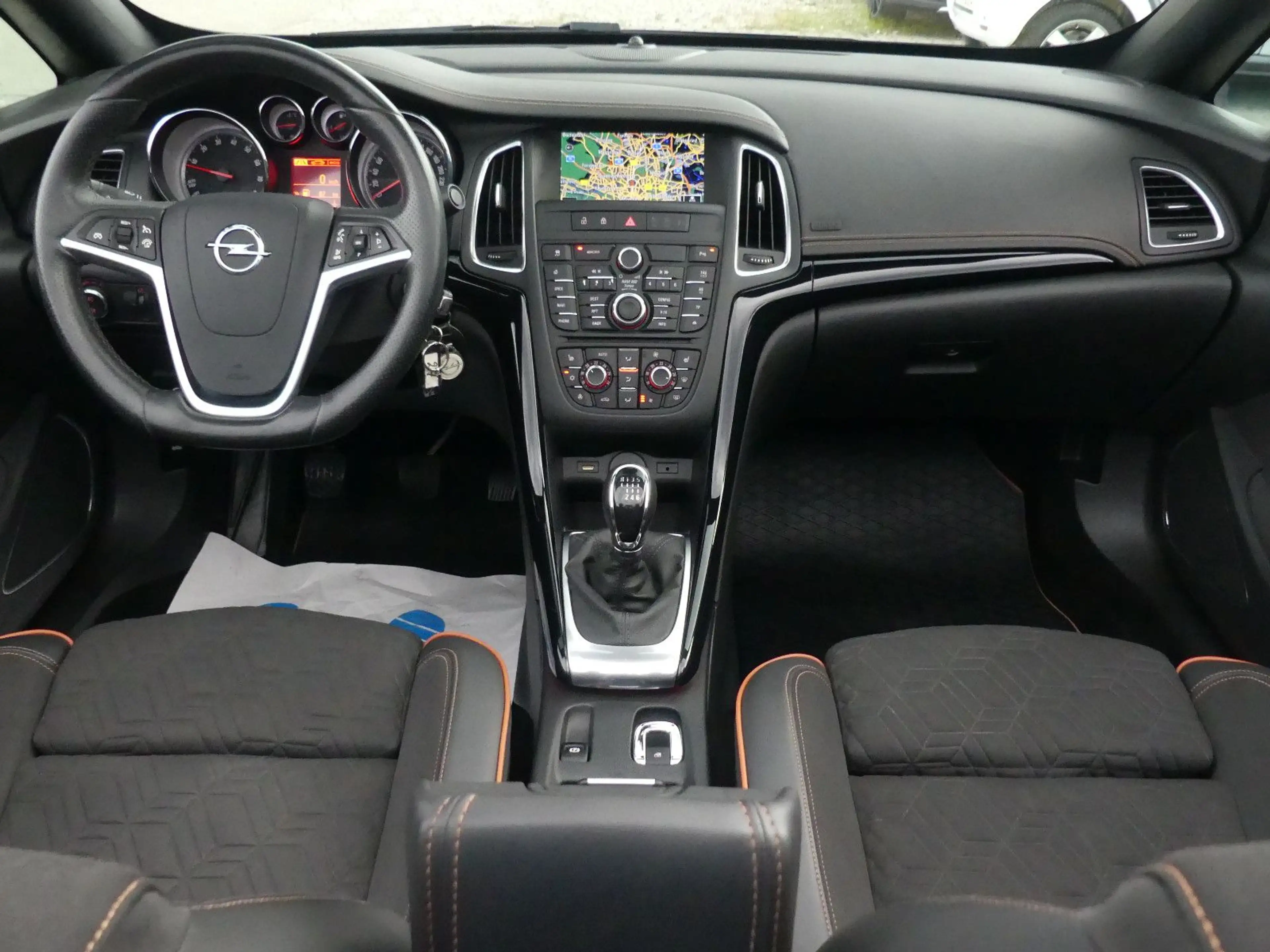 Opel Cascada Cabrio ecoFlex Kamera SHZ Temp. TÜV — photo 14
