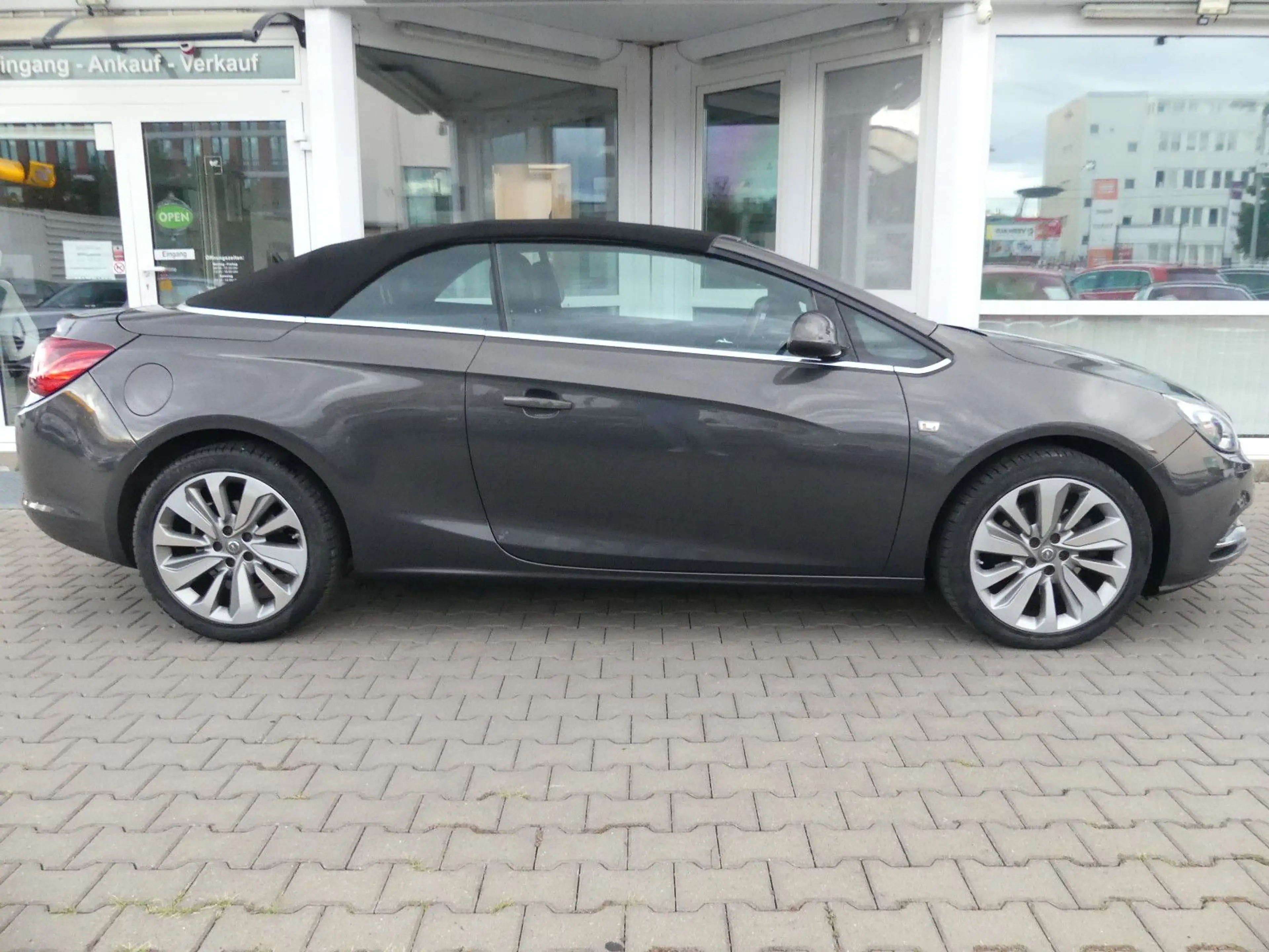 Opel Cascada Cabrio ecoFlex Kamera SHZ Temp. TÜV — photo 4