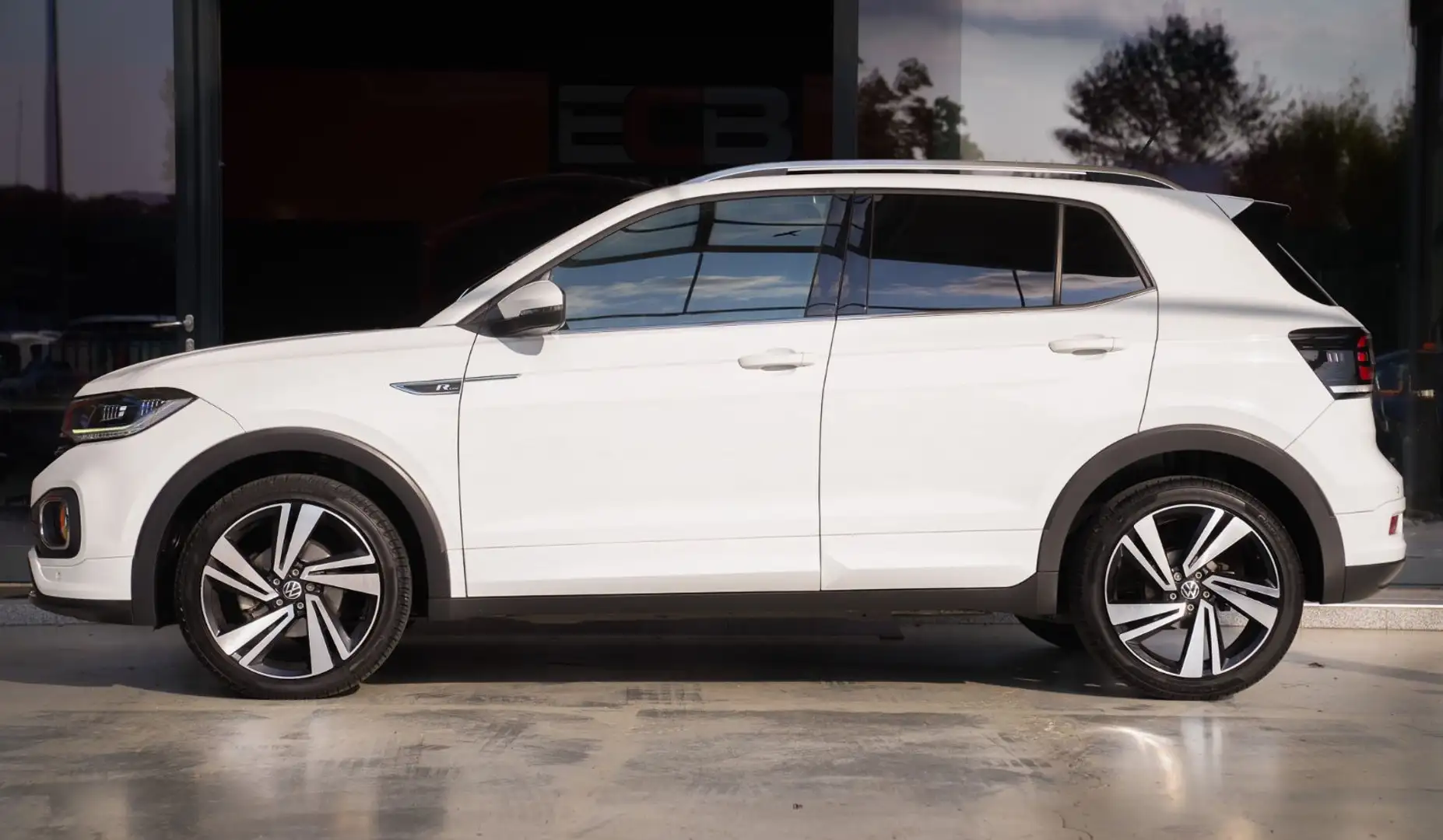 Volkswagen T-Cross Style R-Line  *Klimaaut./SHZ/Temp./Navi* Blanco - 2