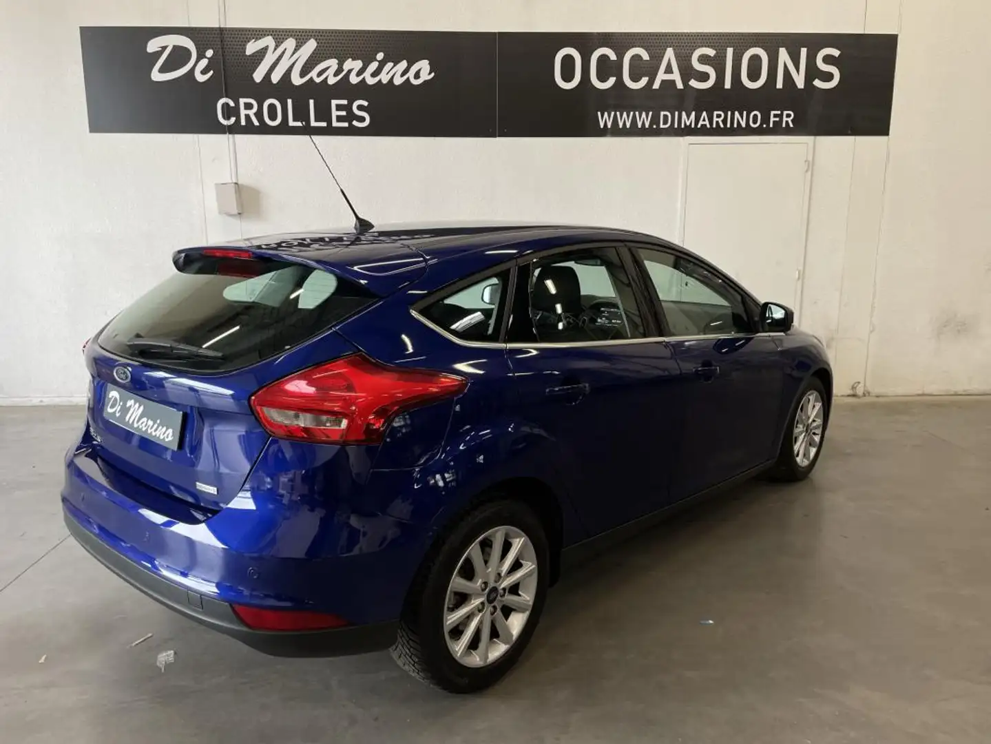 Ford Focus 1.0 ECOBOOST 125 S&S TITANIUM 5P Bleu - 2