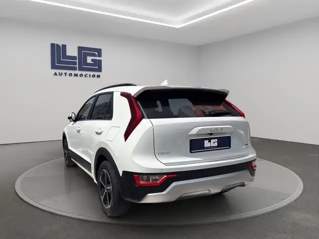 Kia Niro view 5
